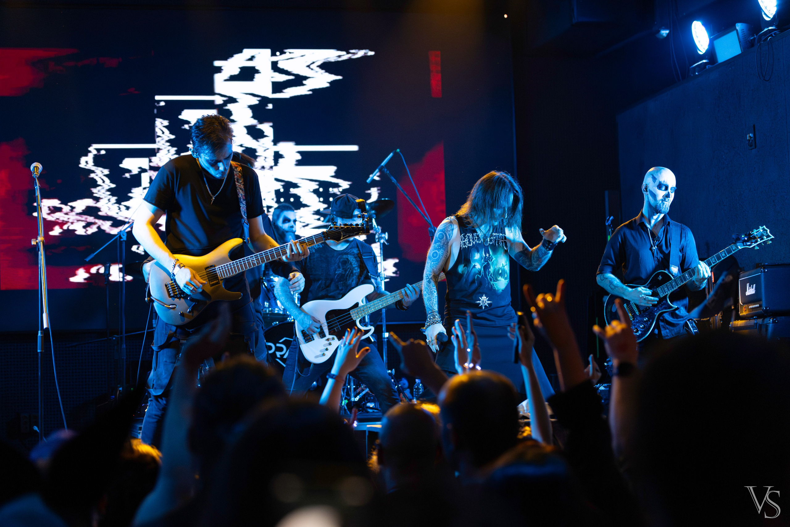 Above the stars. Проклятие Мамбо. Фотограф Виктор Степанов