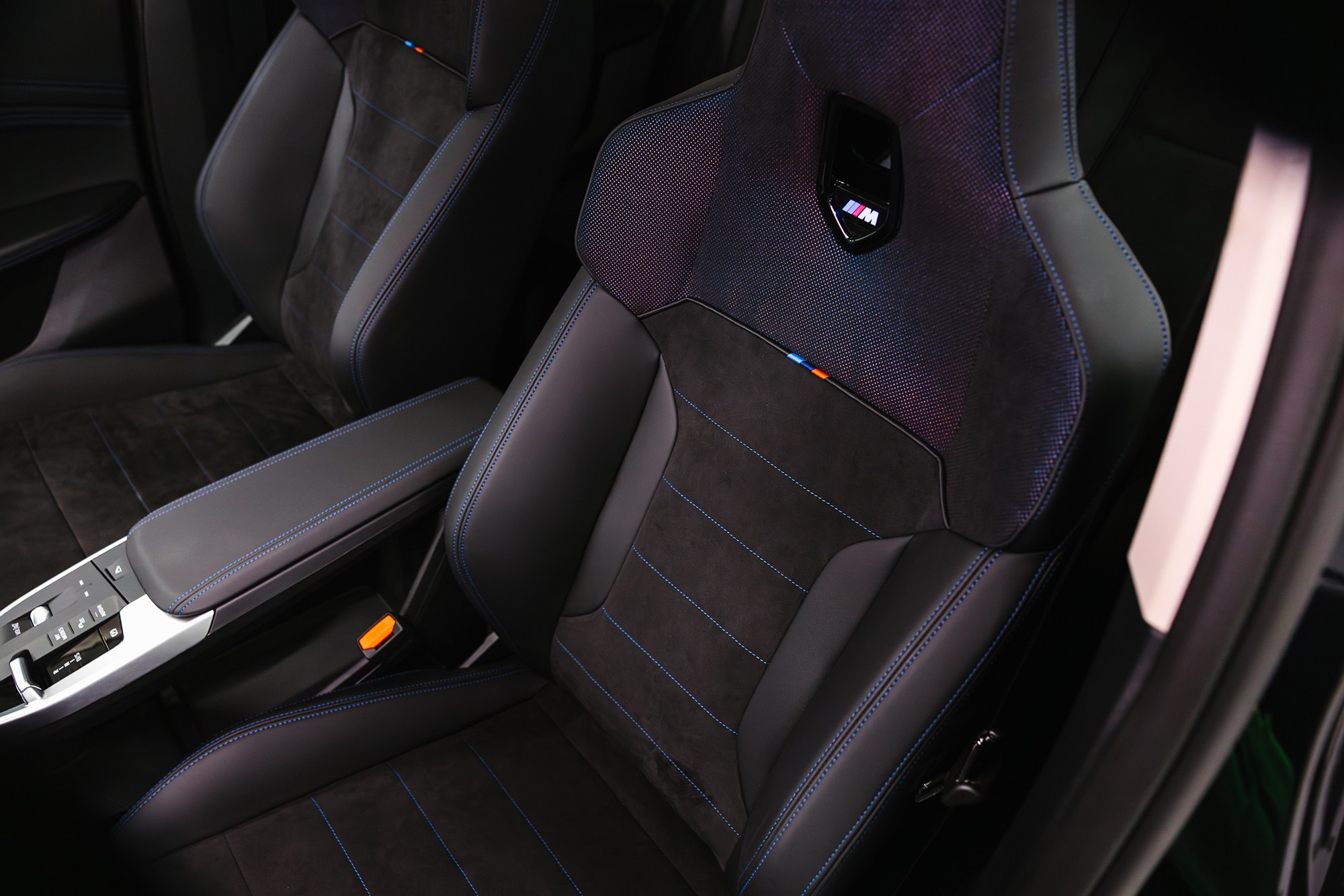 BMW X1 25Li. Новые автомобили