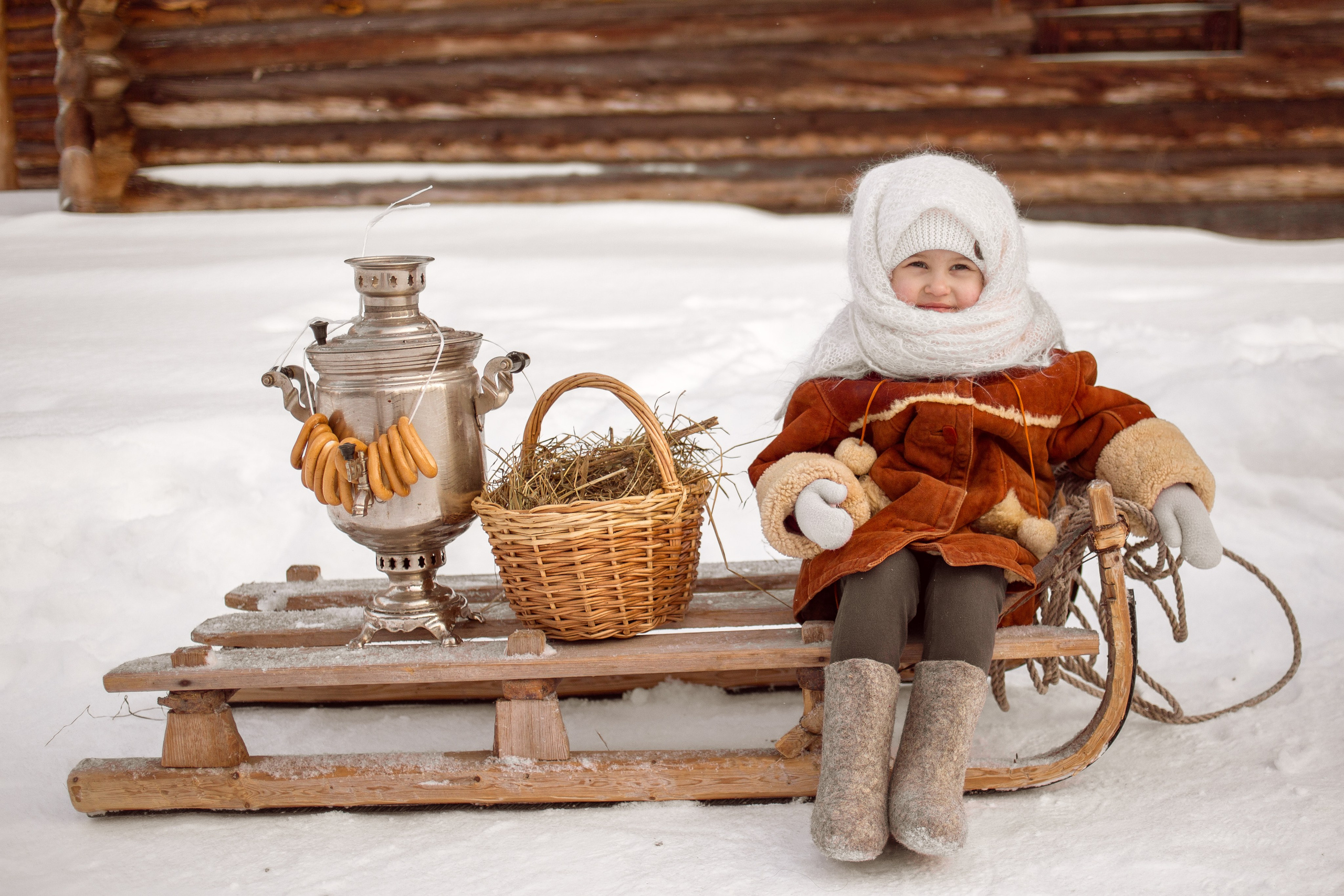 Фотосессия ребенка в русско-народном стиле