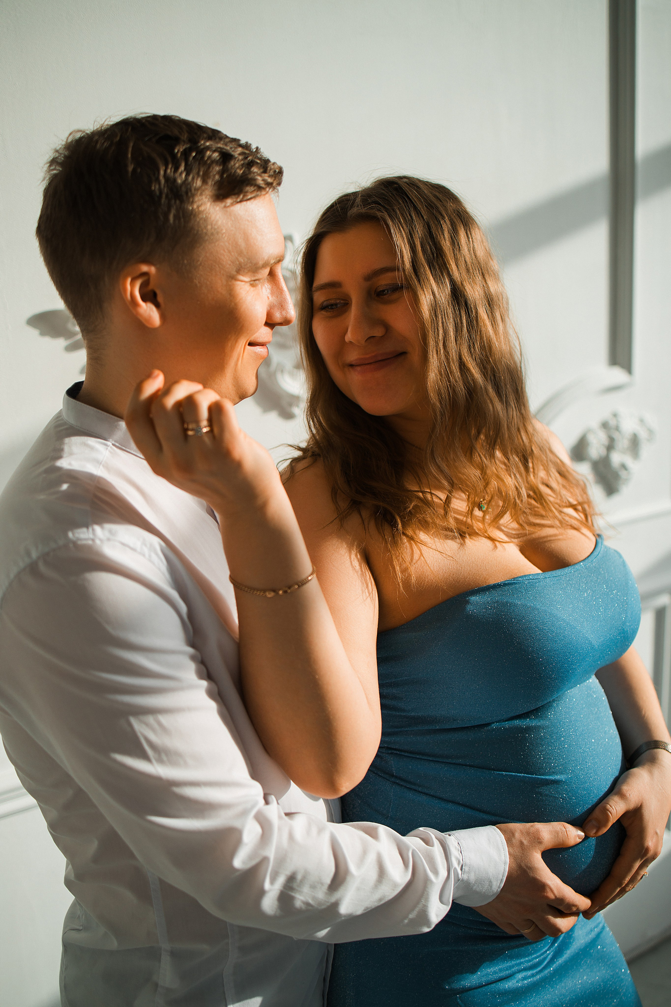 Романтическая фотосъемка в фотостудии. Выпускные альбомы в Серпухове