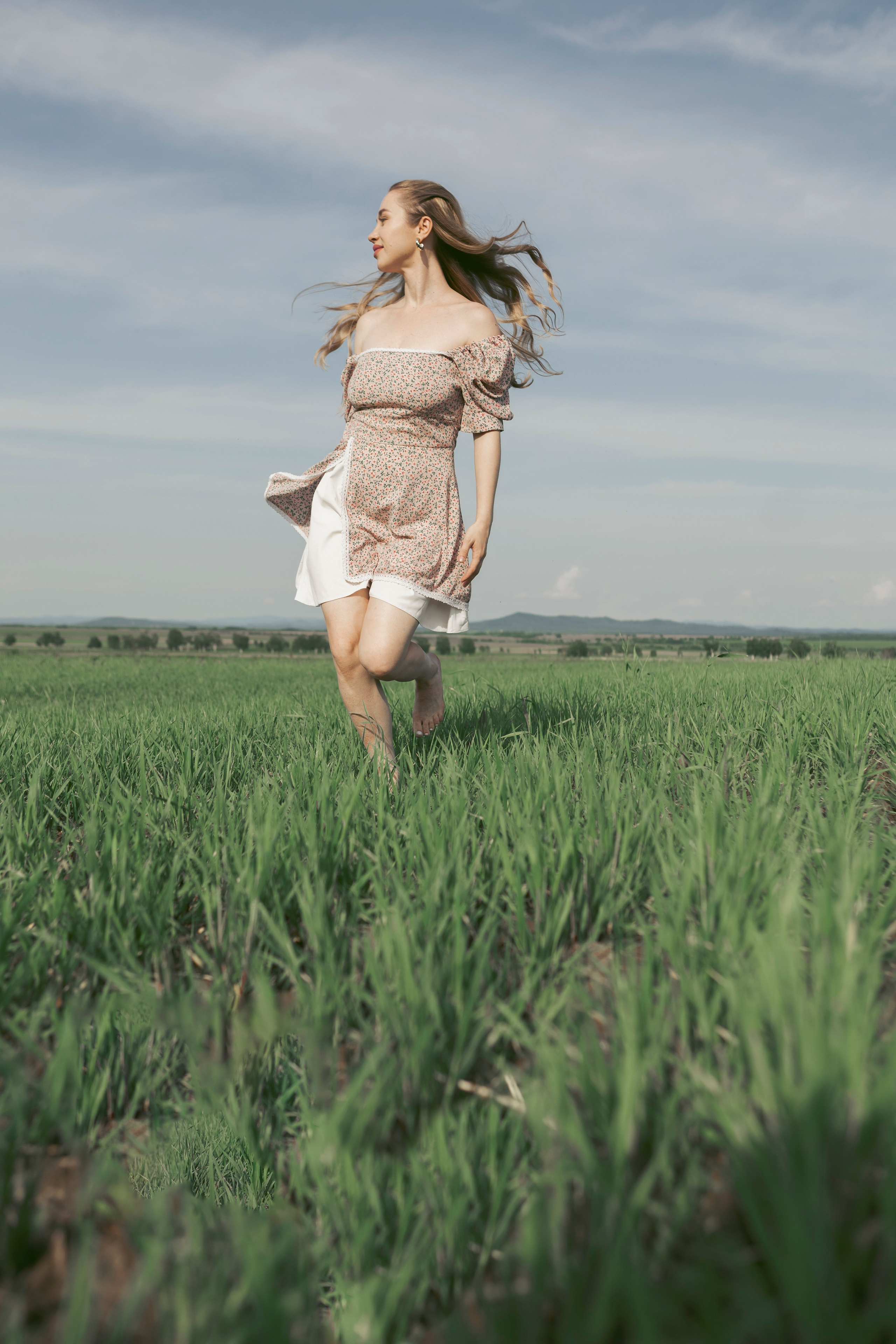 Надя и персики. Фотограф Лесозаводск/Хабаровск