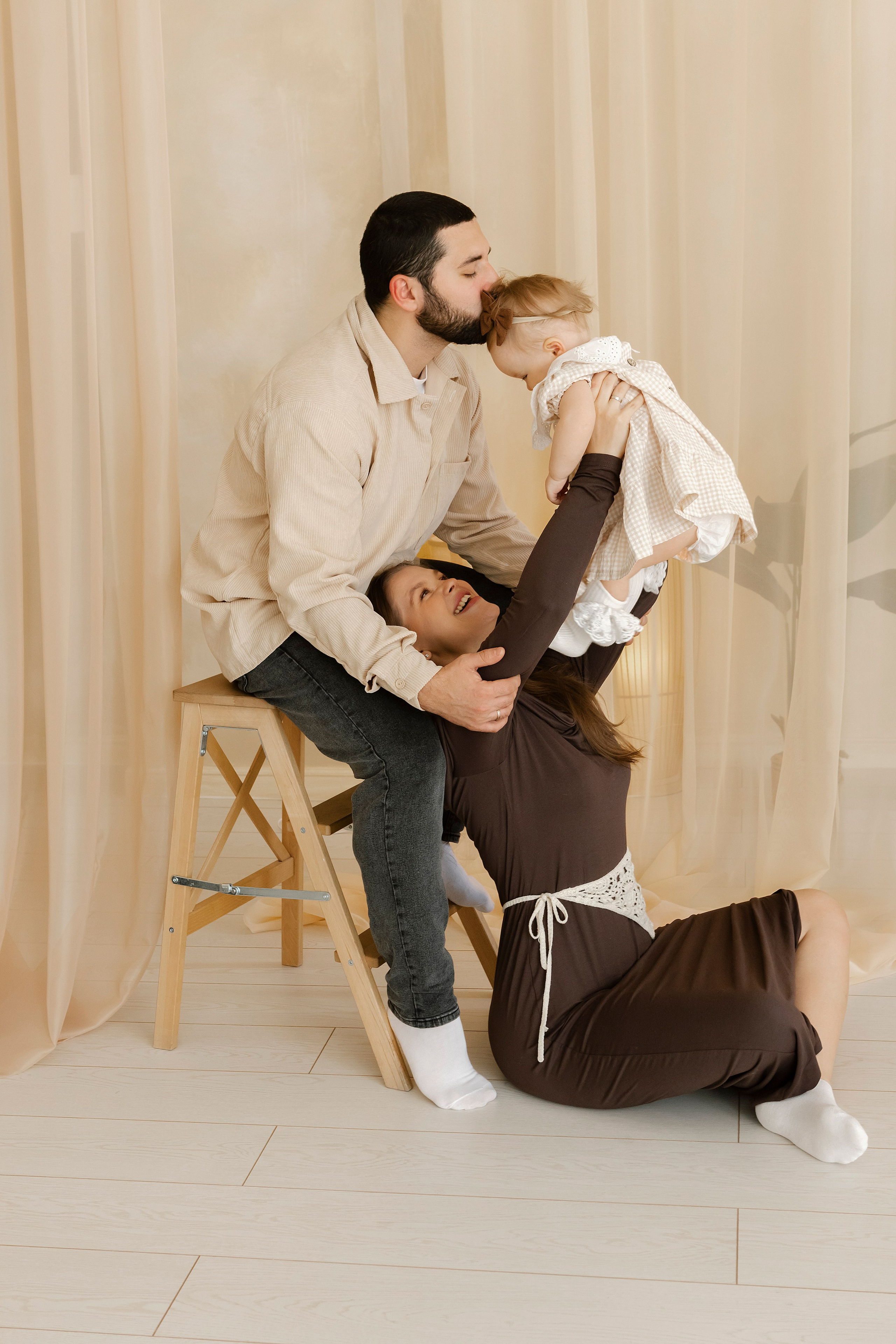 Алина с семьёй. Фотограф Лесозаводск/Хабаровск