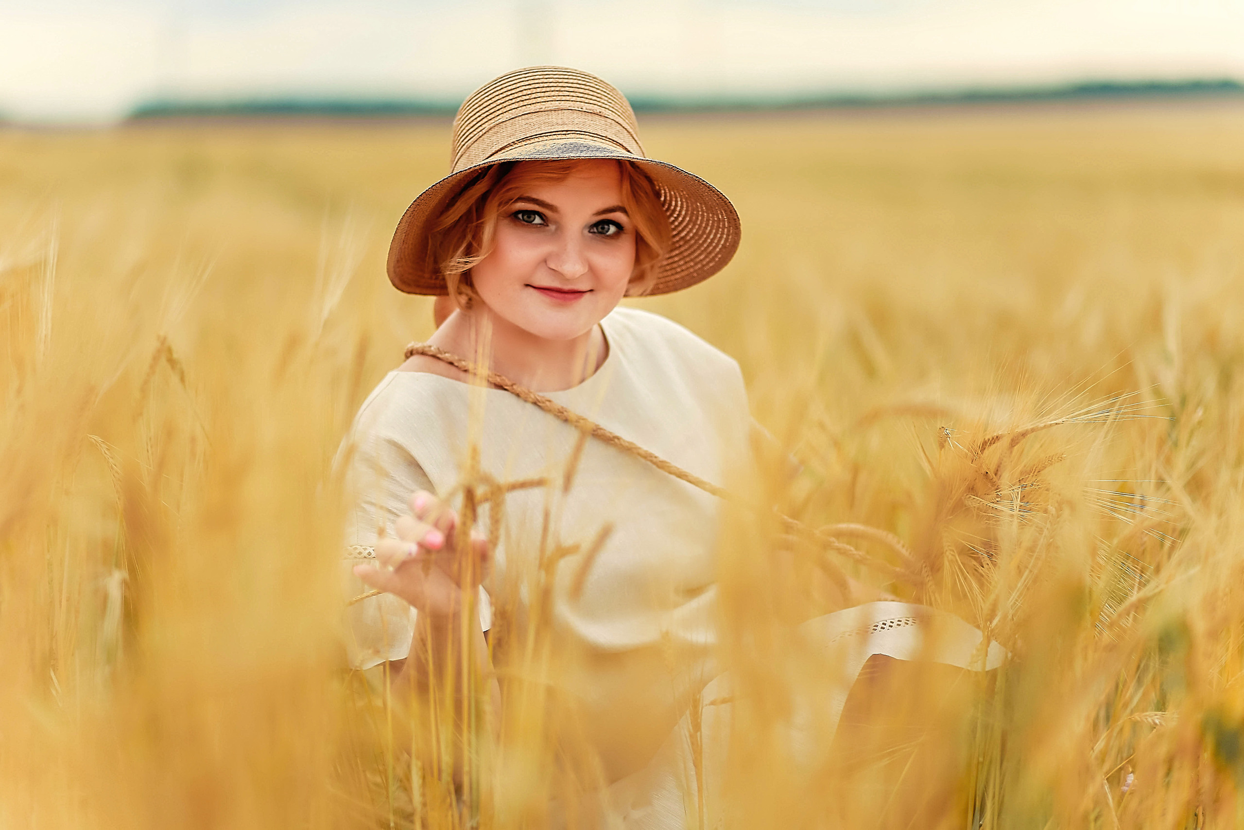 В подсолнухах и в поле пшеницы. В ожидании. Иванова Ирина Свадебный и семейный фотограф г. Уфа