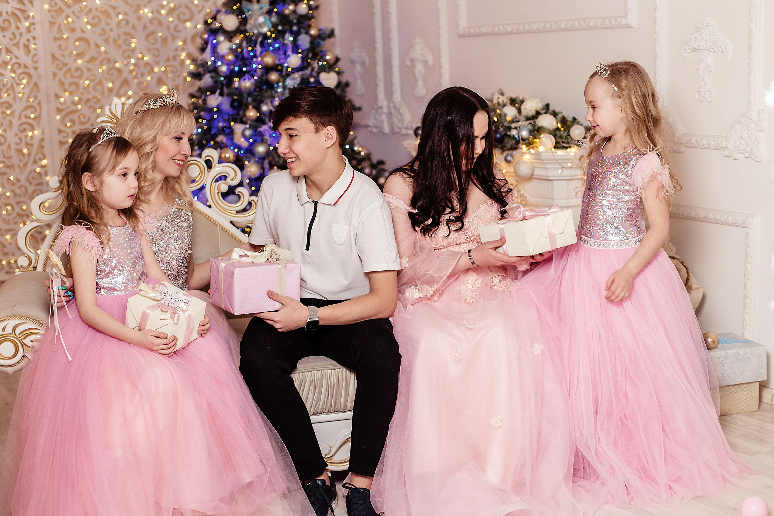 Новогодняя съемка в студии Атмосфера. Иванова Ирина Свадебный и семейный фотограф г. Уфа