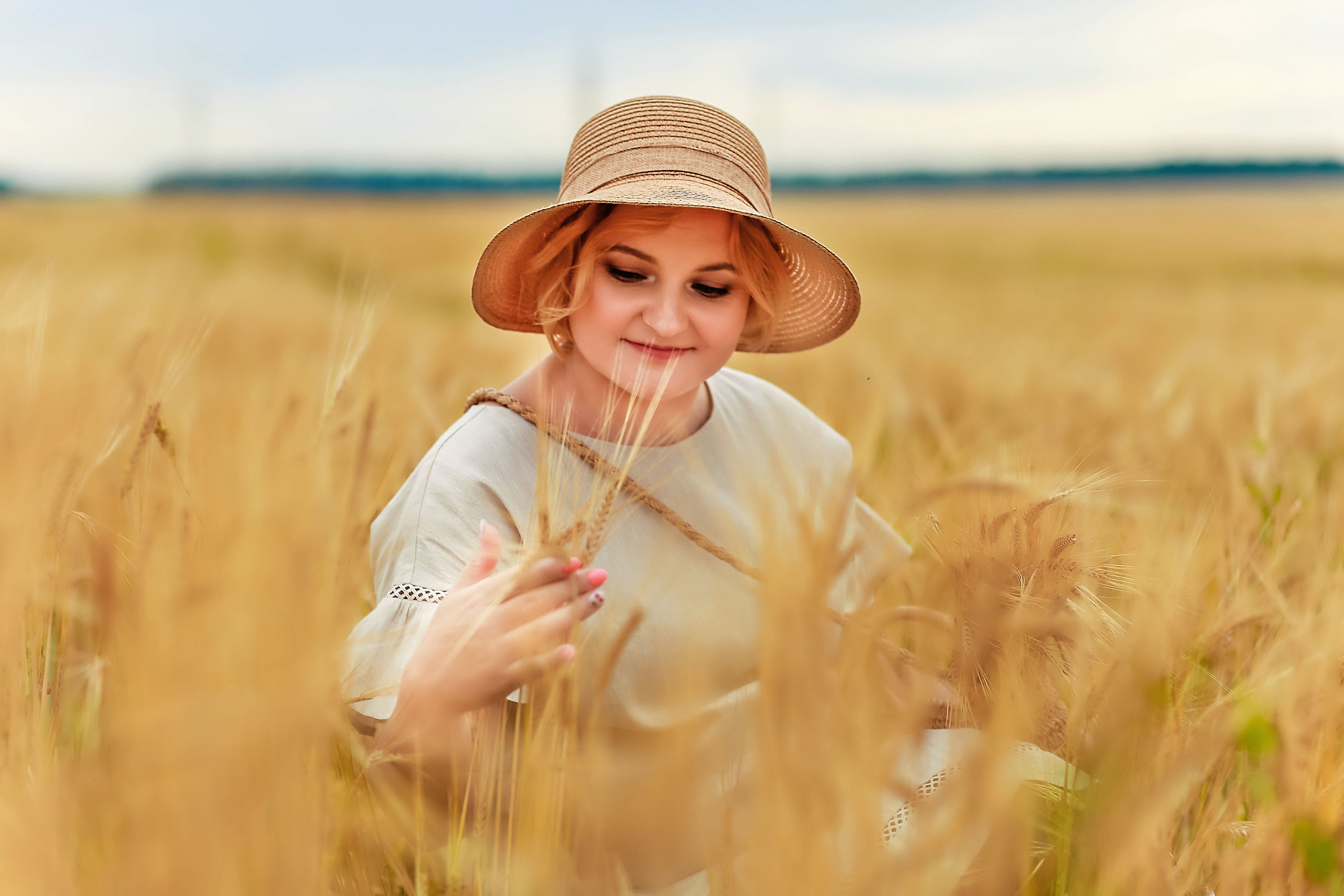 В подсолнухах и в поле пшеницы. В ожидании. Иванова Ирина Свадебный и семейный фотограф г. Уфа