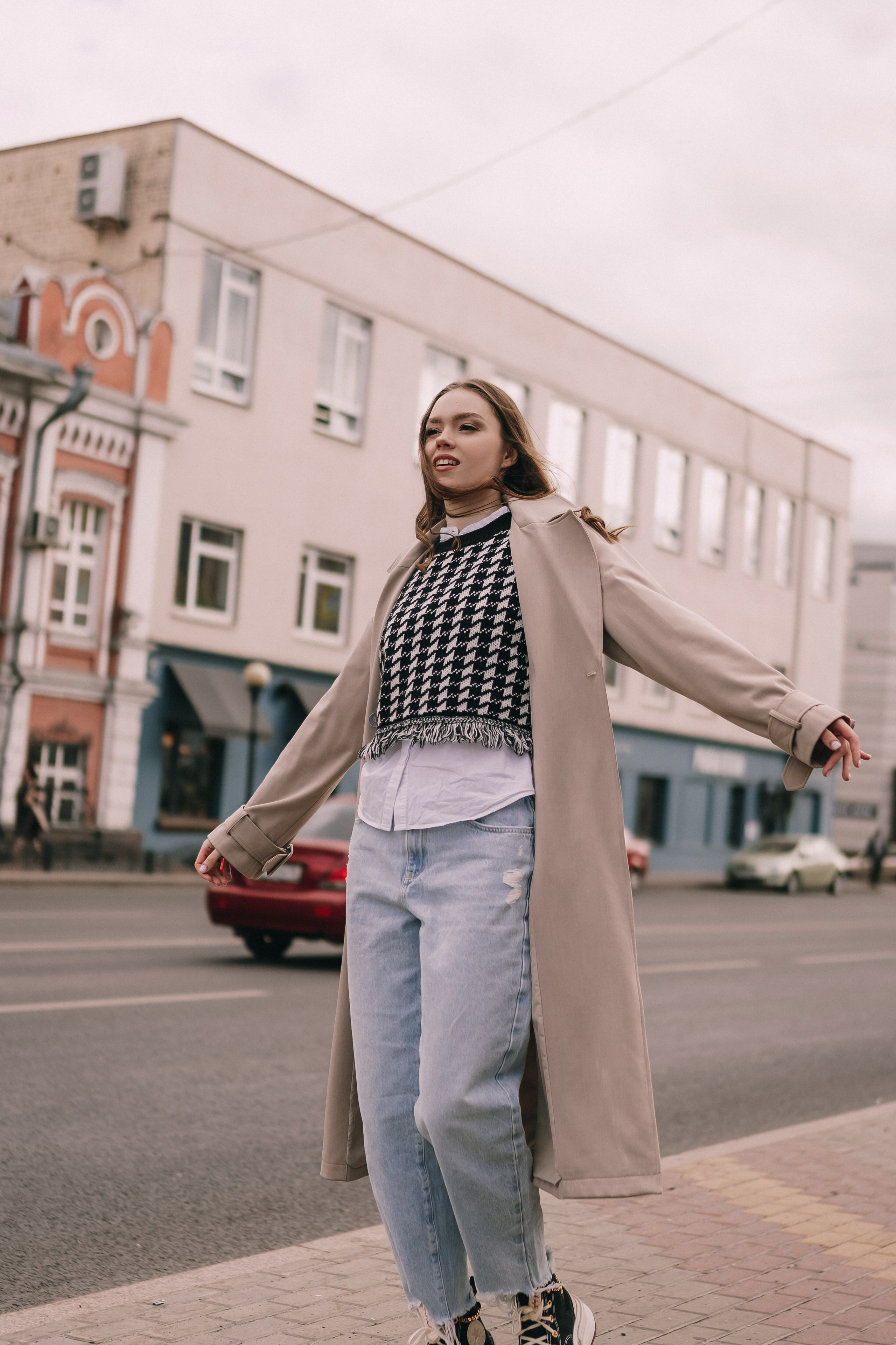 Девушка по городу. Https://instagram.com/ana.stasia.n