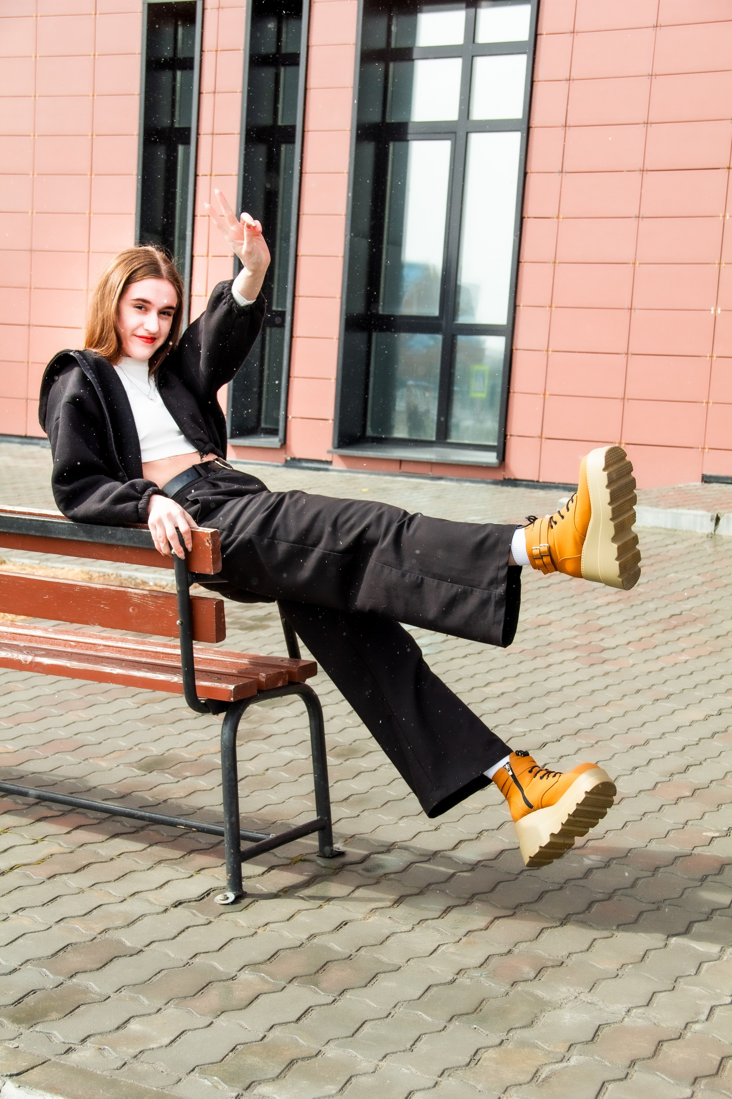 …. Азамат — фотограф в Новом Уренгое и Москве