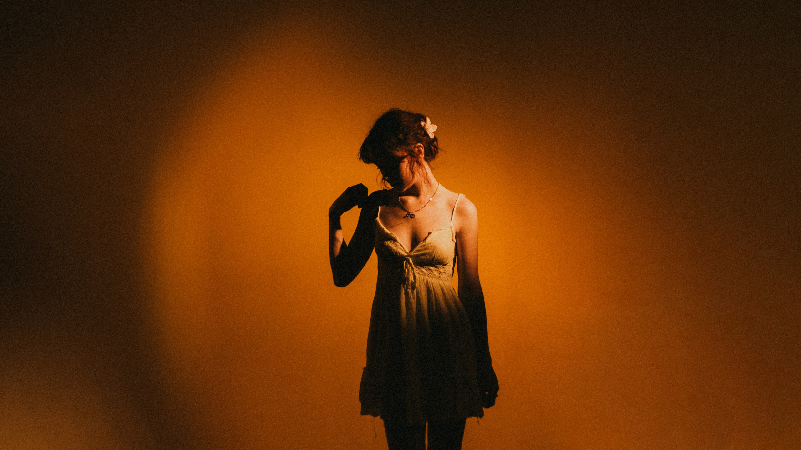 VALERIA. Sun Betty — кинофотограф Элизабет