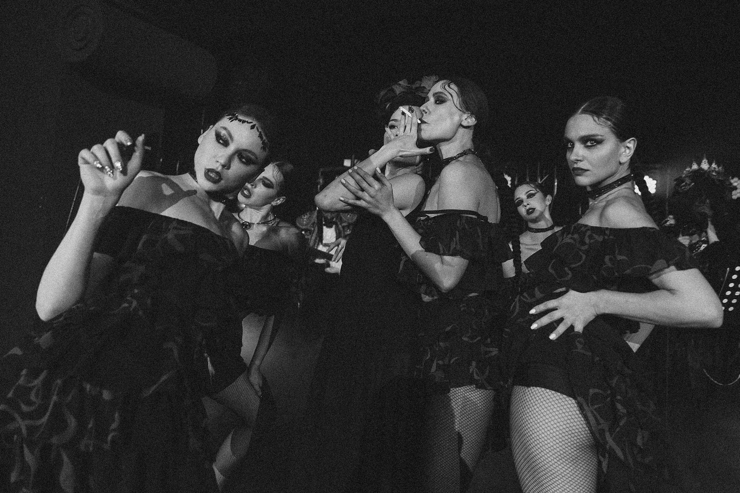 Светская хроника