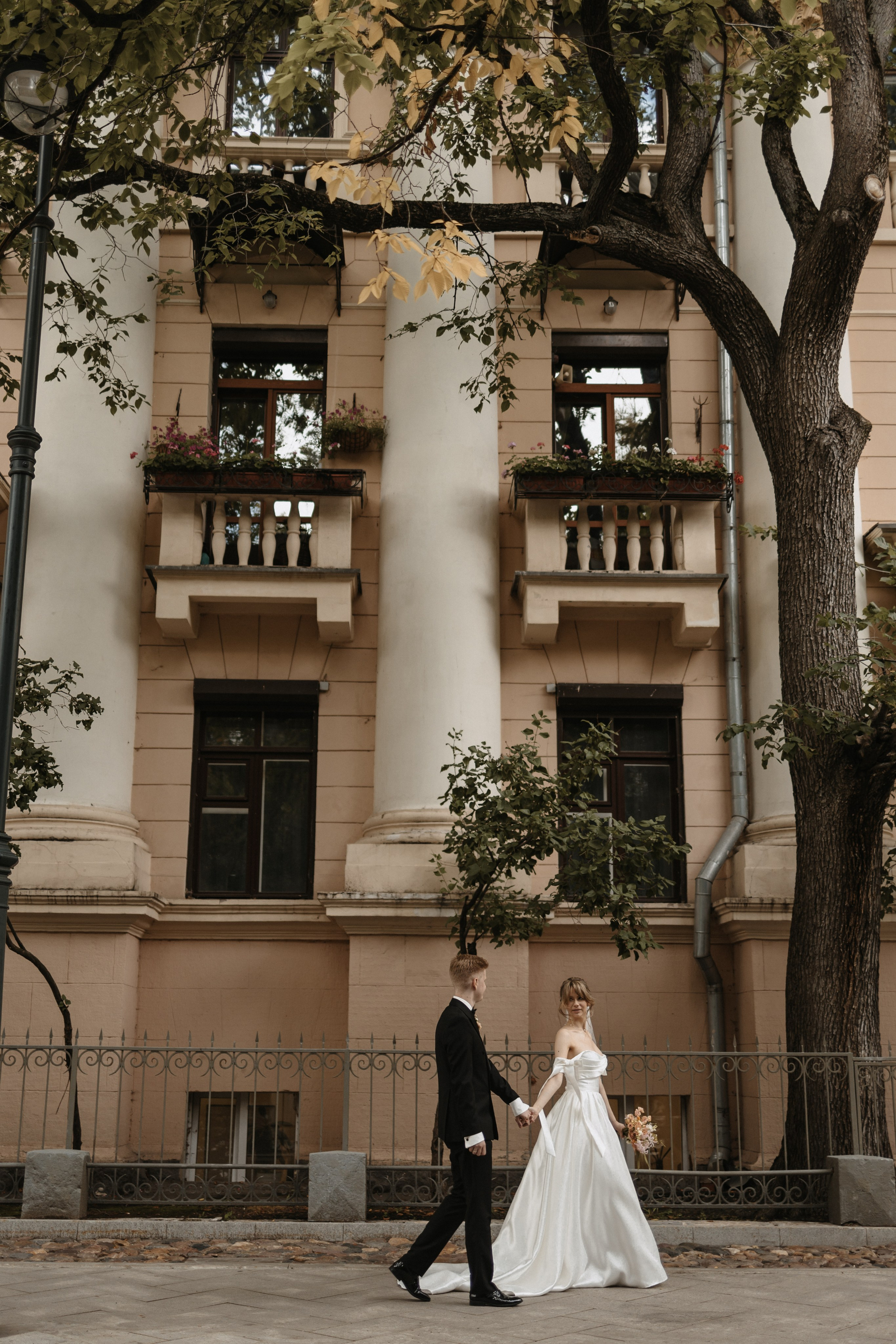 Илья и Ксюша (2024). Свадебный и семейный фотограф в Москве Яна Шувалова