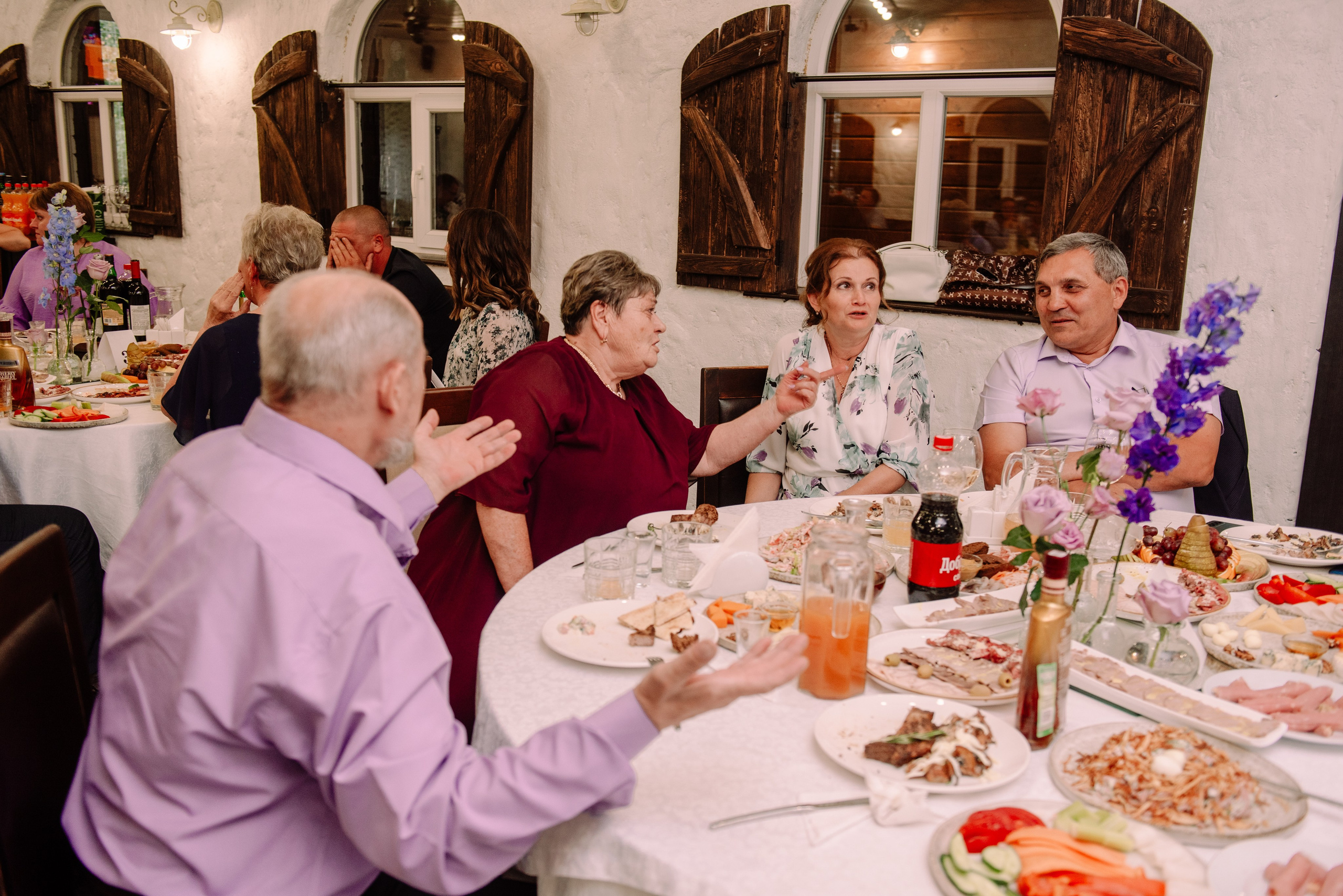 Юля и Саша — душевный банкет. Семейный и свадебный фотограф в Рязани Лиза Голованова