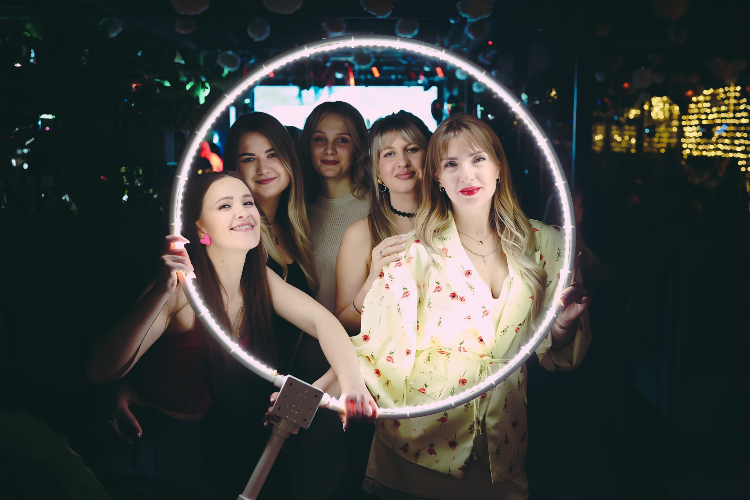 8 марта. Бар- караоке- клуб ЛОФТ. Семейный и детский фотограф в Славгороде Анастасия Винс