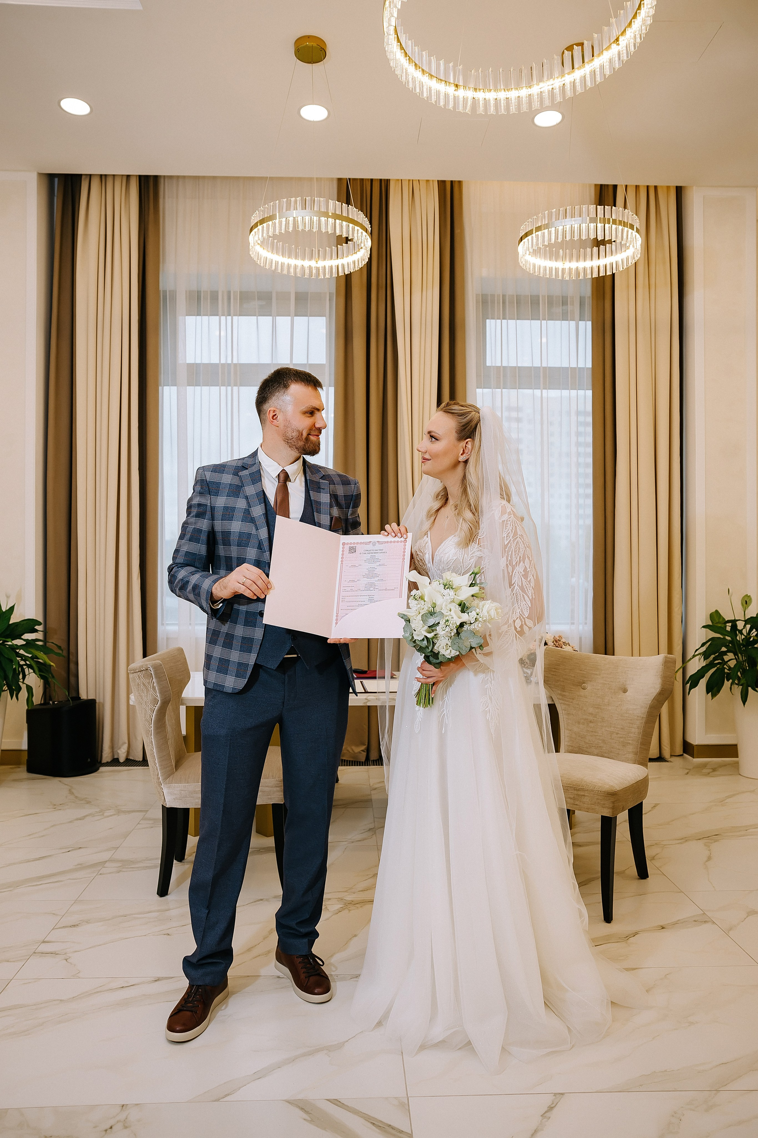 Чувства. Александр Антонов. Профессиональный свадебный, репортажный фотограф в Москве, Подольске. Фото+Видео на любой праздник