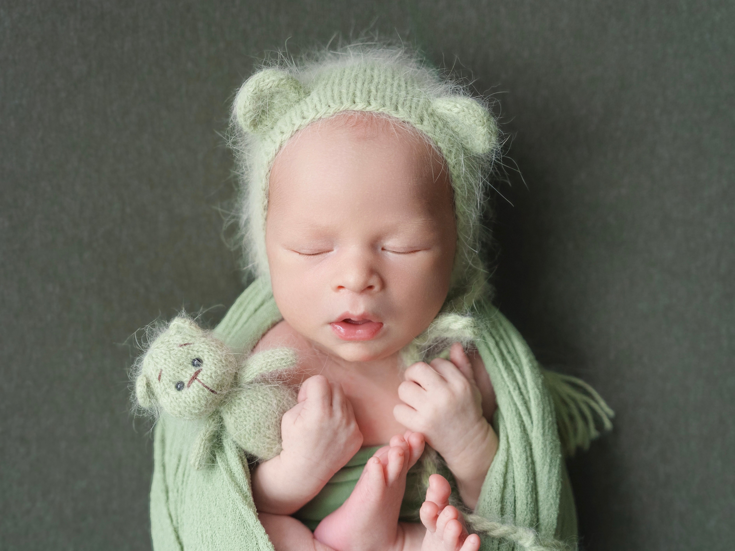 ✨. Профессиональный фотограф новорожденных Тверь