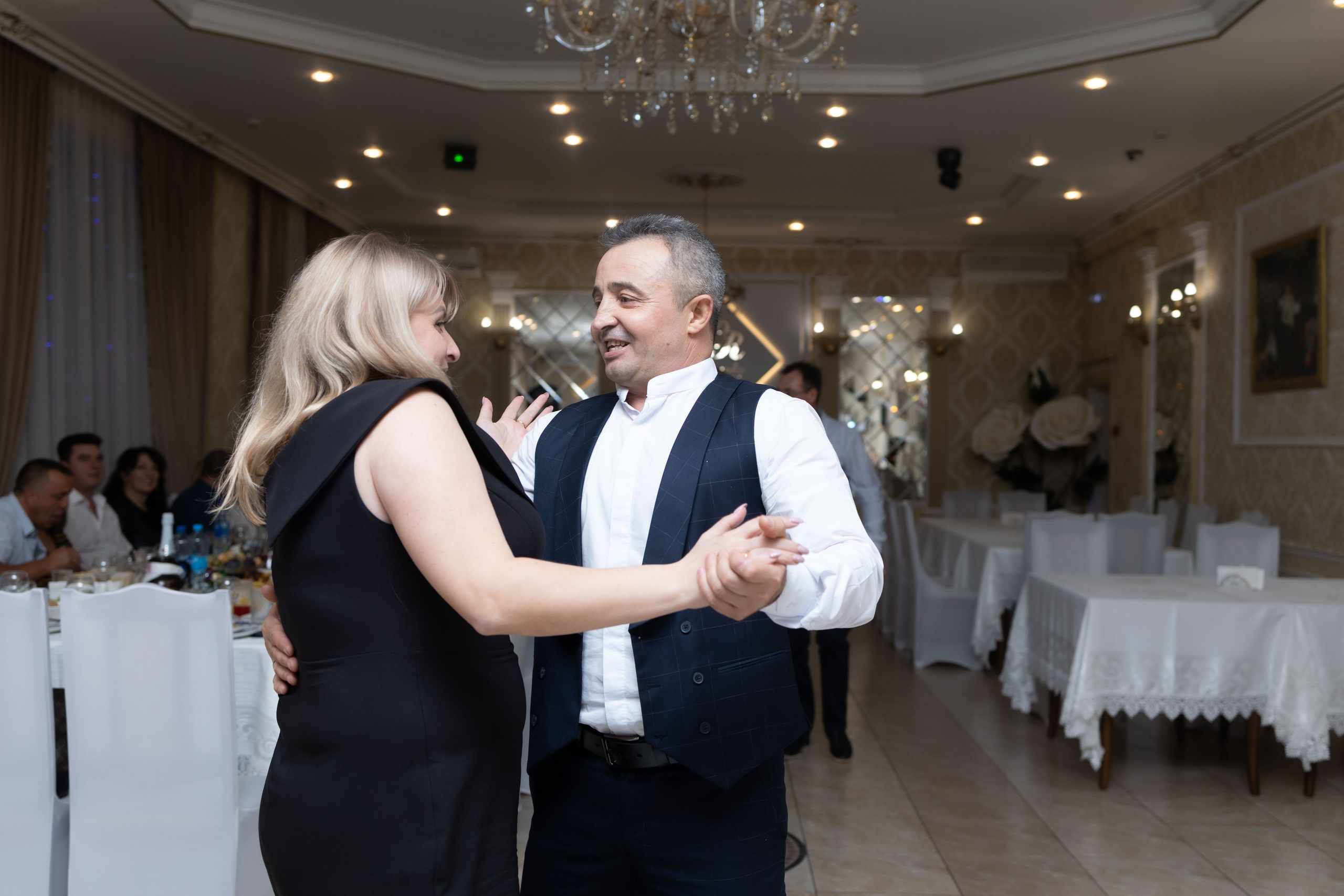 День рождения ресторан «Басарабия». Семейный, индивидуальный фотограф в Москве Ангели Марина