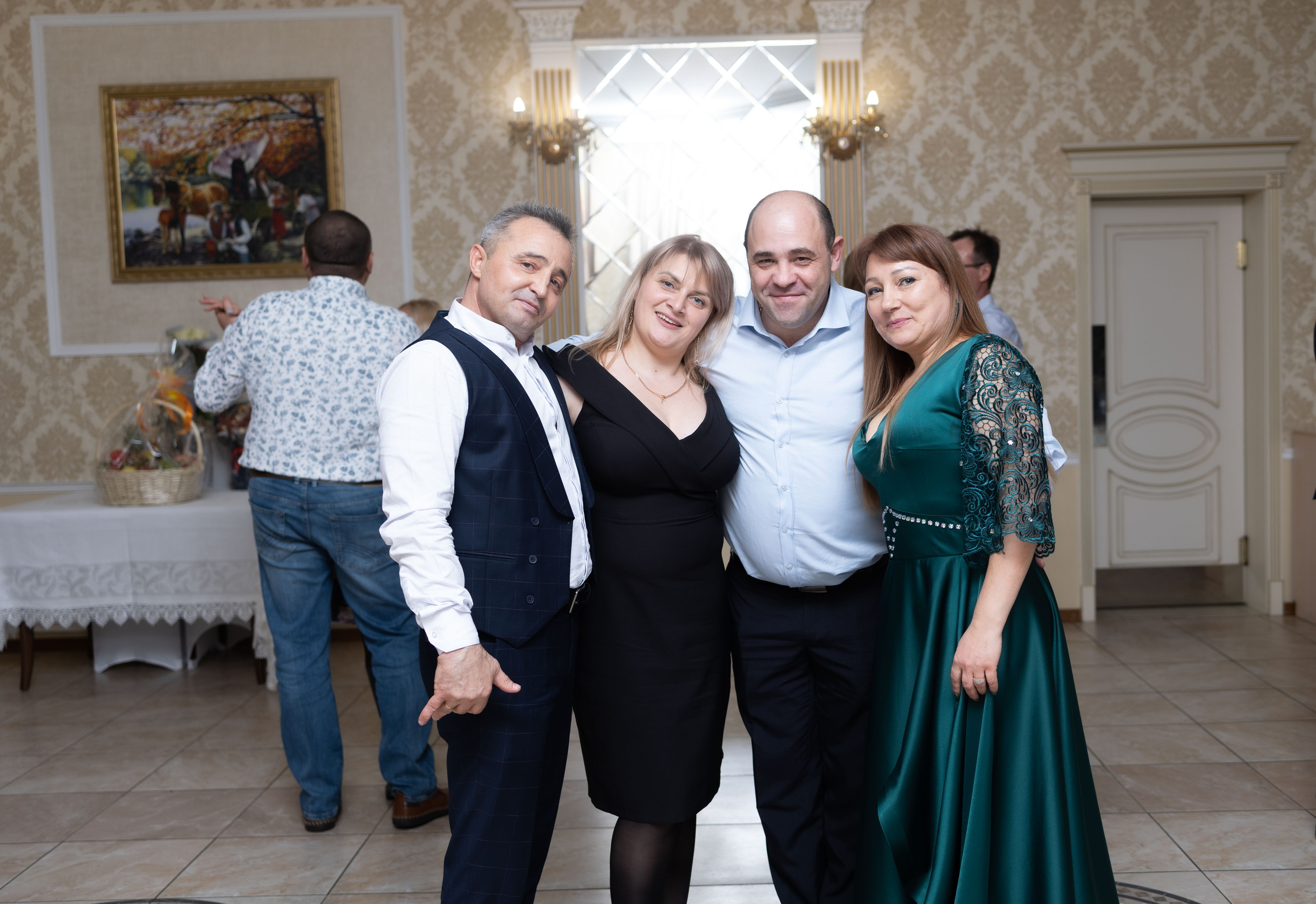 День рождения ресторан «Басарабия». Семейный, индивидуальный фотограф в Москве Ангели Марина