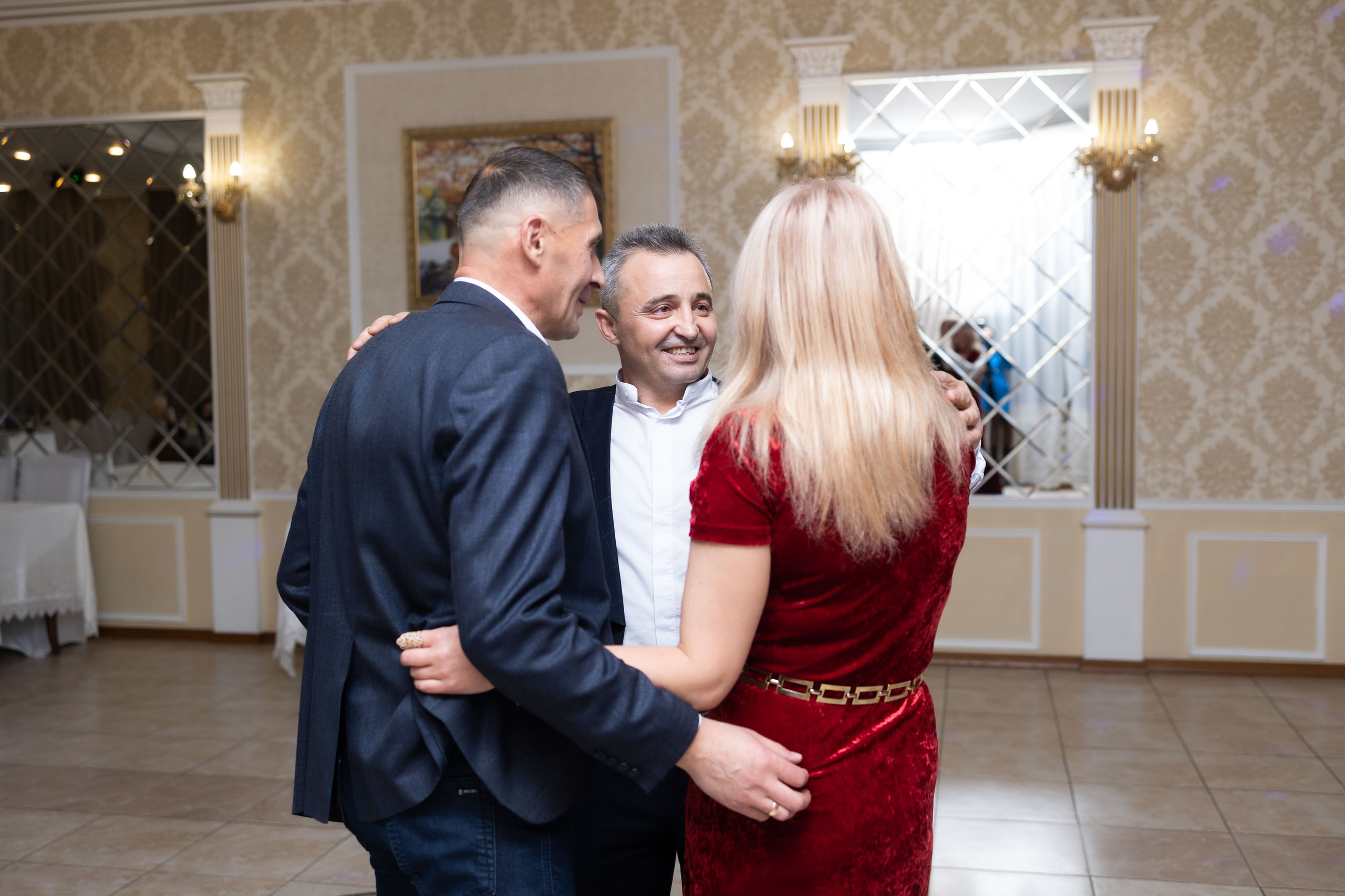 День рождения ресторан «Басарабия». Семейный, индивидуальный фотограф в Москве Ангели Марина