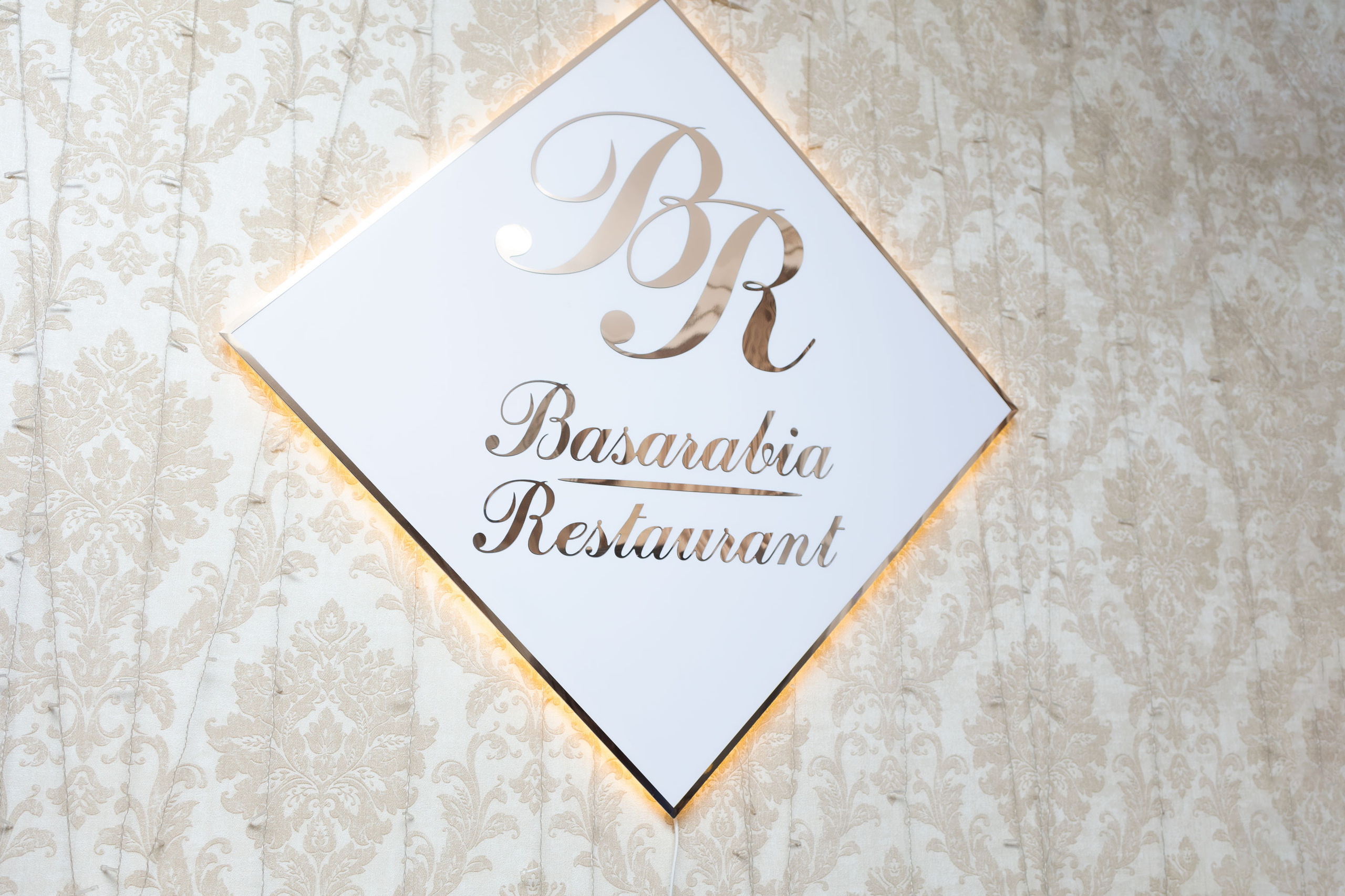 День рождения ресторан «Басарабия». Семейный, индивидуальный фотограф в Москве Ангели Марина