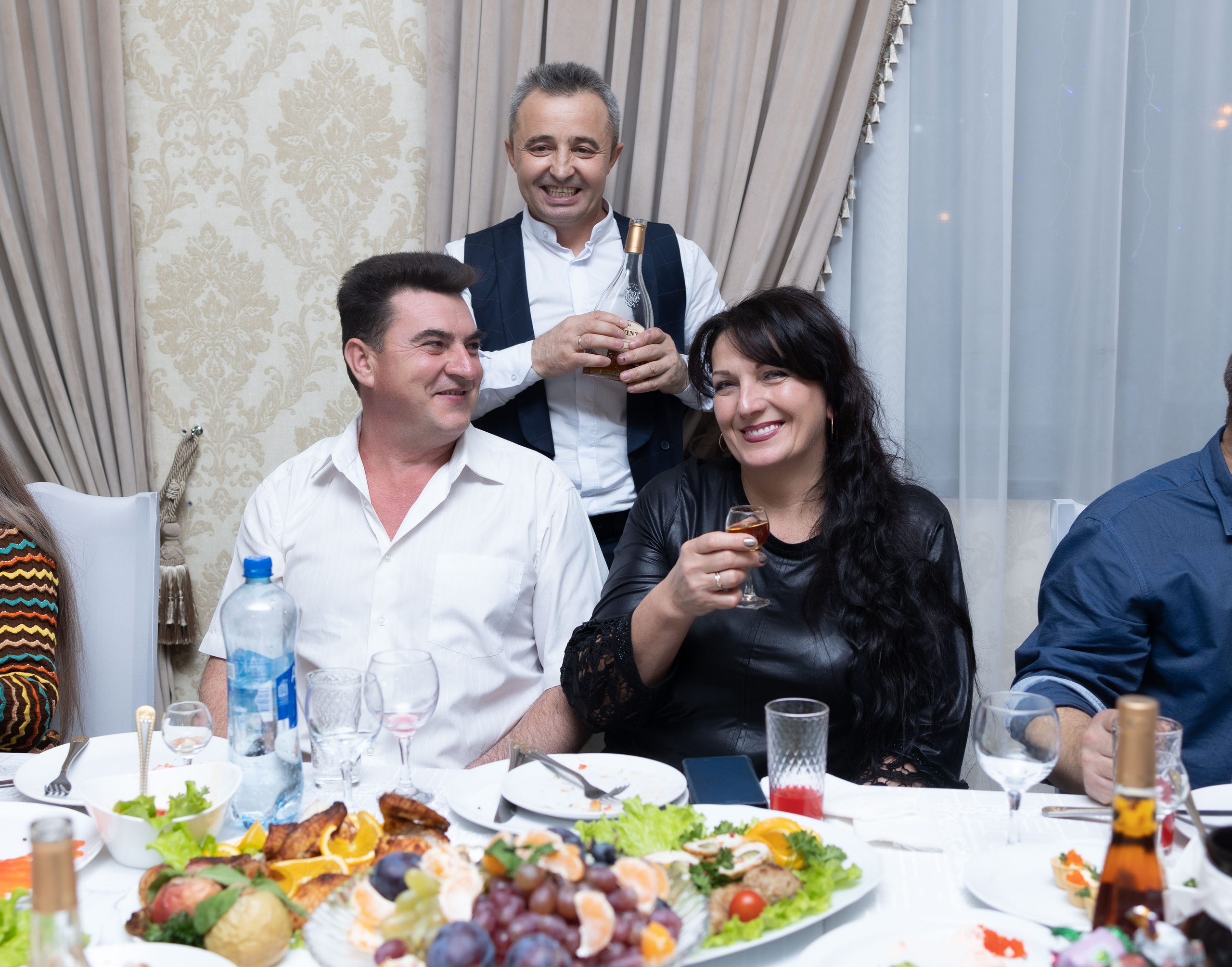 День рождения ресторан «Басарабия». Семейный, индивидуальный фотограф в Москве Ангели Марина