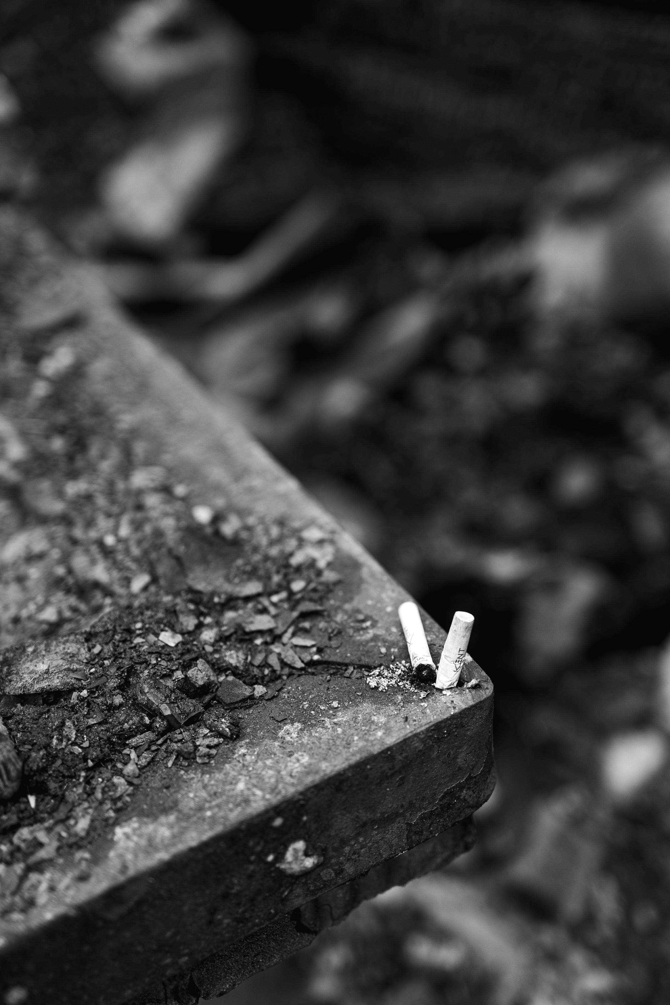 Илья за 1 час до сноса дома, который сгорел у нас в 2023. Семейный фотограф Надежда Каримова | Иркутск Байкал Аршан