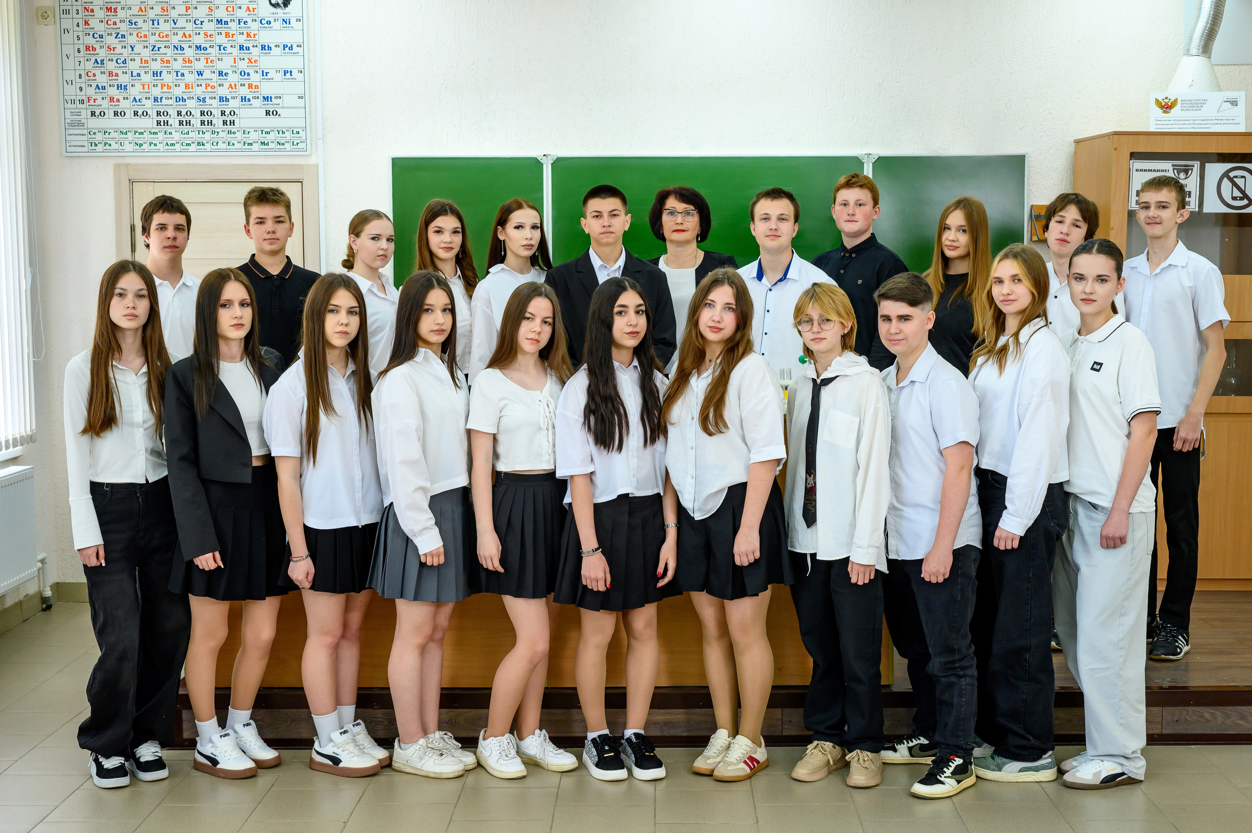 Фотосессия в школе ст. Гиагинская школа 3 9 класс. Вячеслав Скрипник Фотограф Краснодар