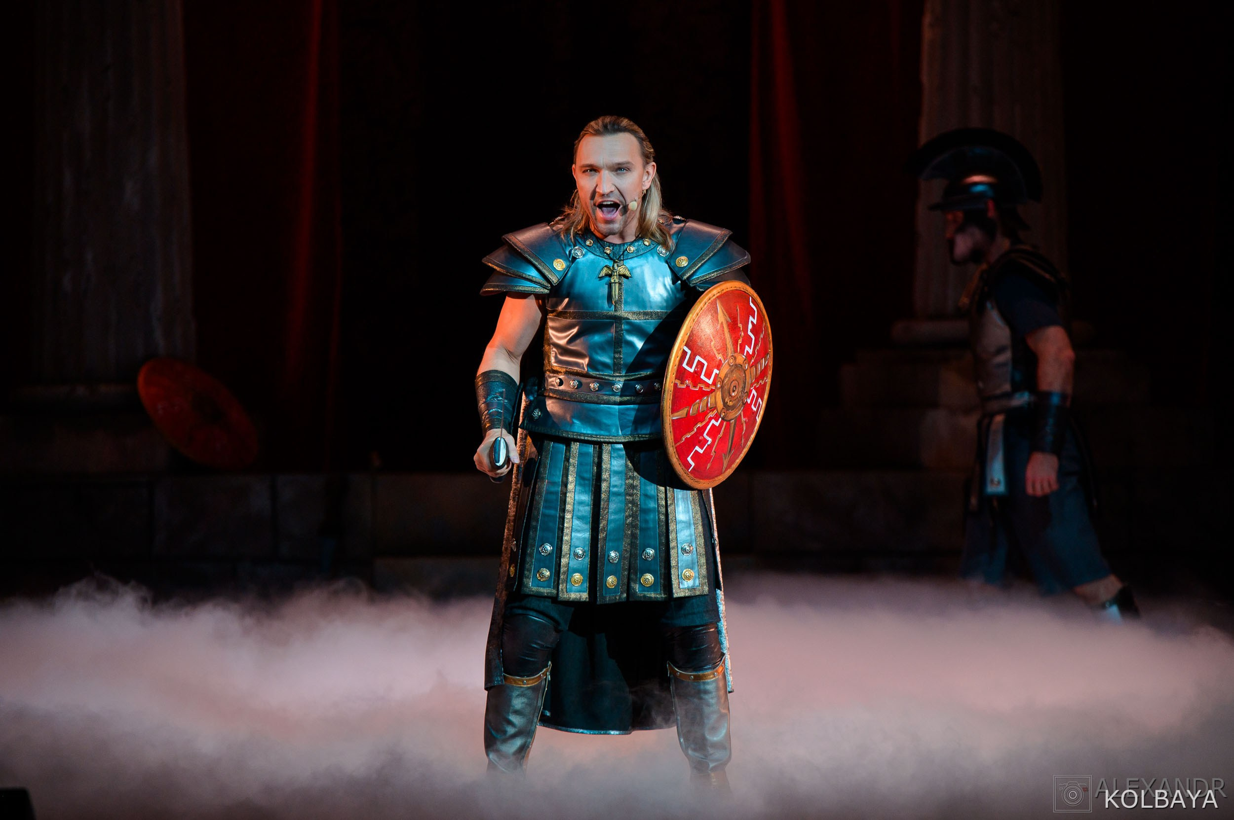 Фоторепортаж со спектакля Гладиатор в Театре Терезы Дуровой. Концертный и театральный репортажный фотограф в Москве Александр Колбая