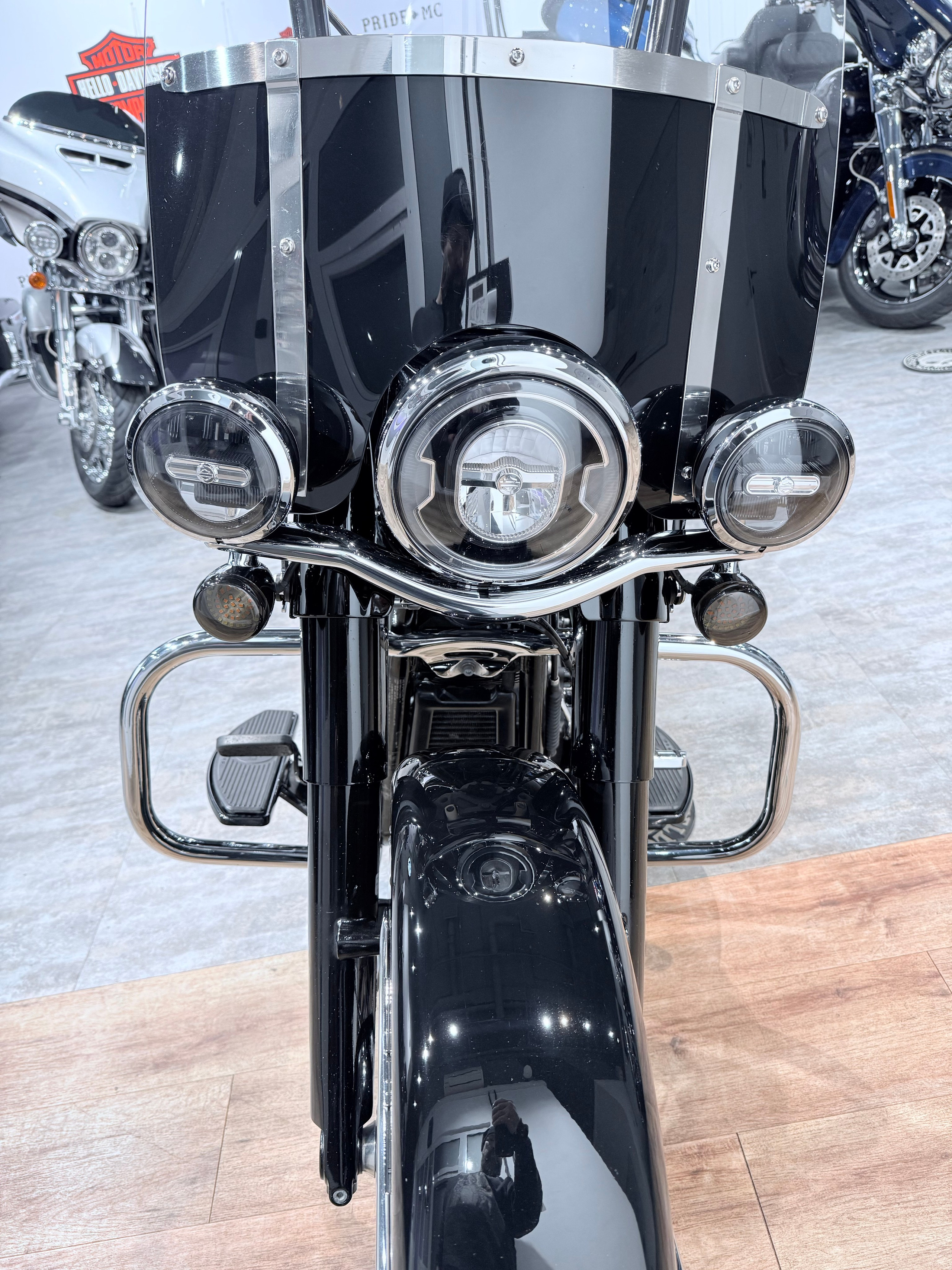 114 Heritage Black Mexican. Hello Davidson, Москва. Только хорошие мотоциклы…