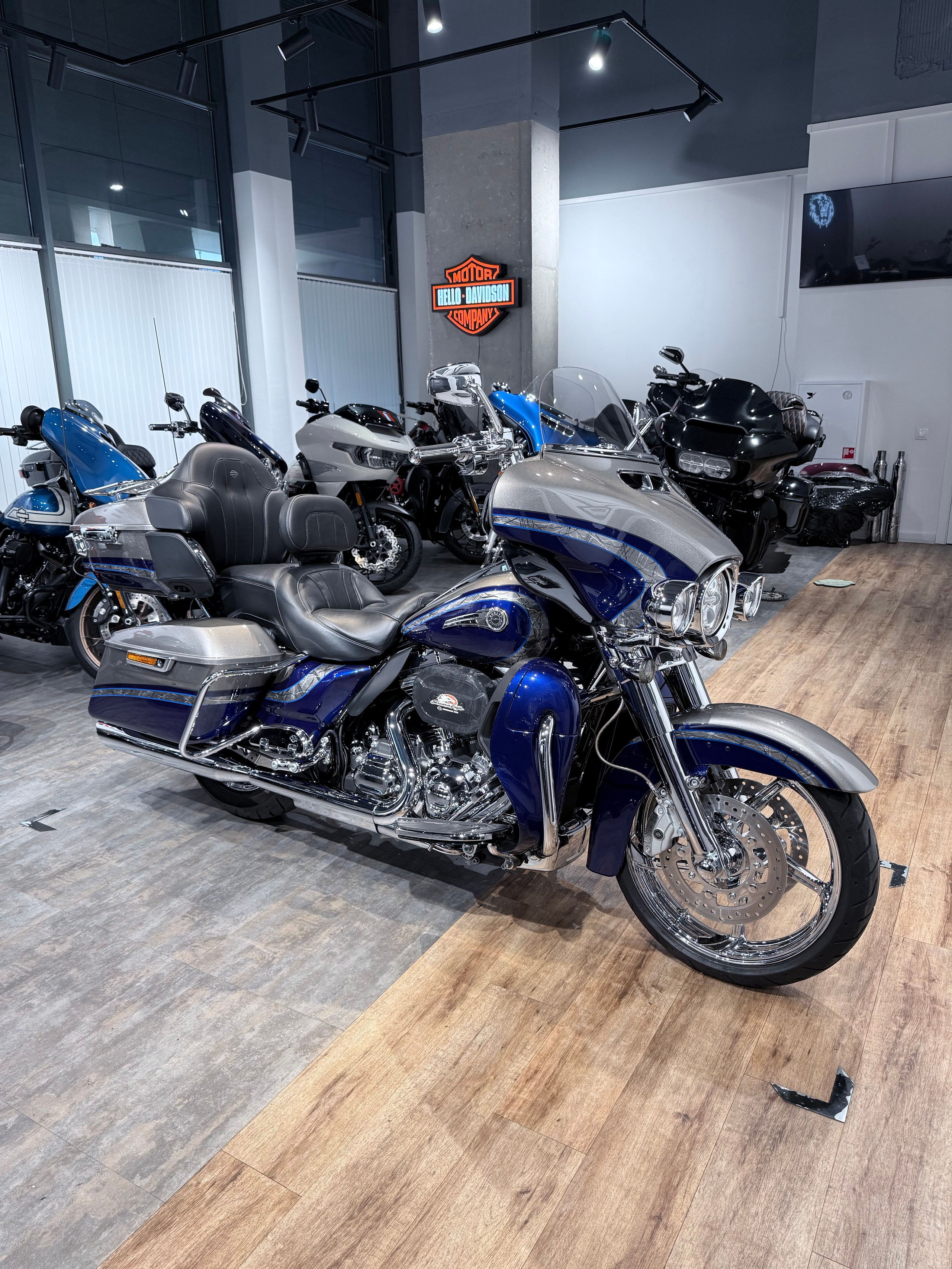 2016 CVO Limited 110. Hello Davidson, Москва. Только хорошие мотоциклы…