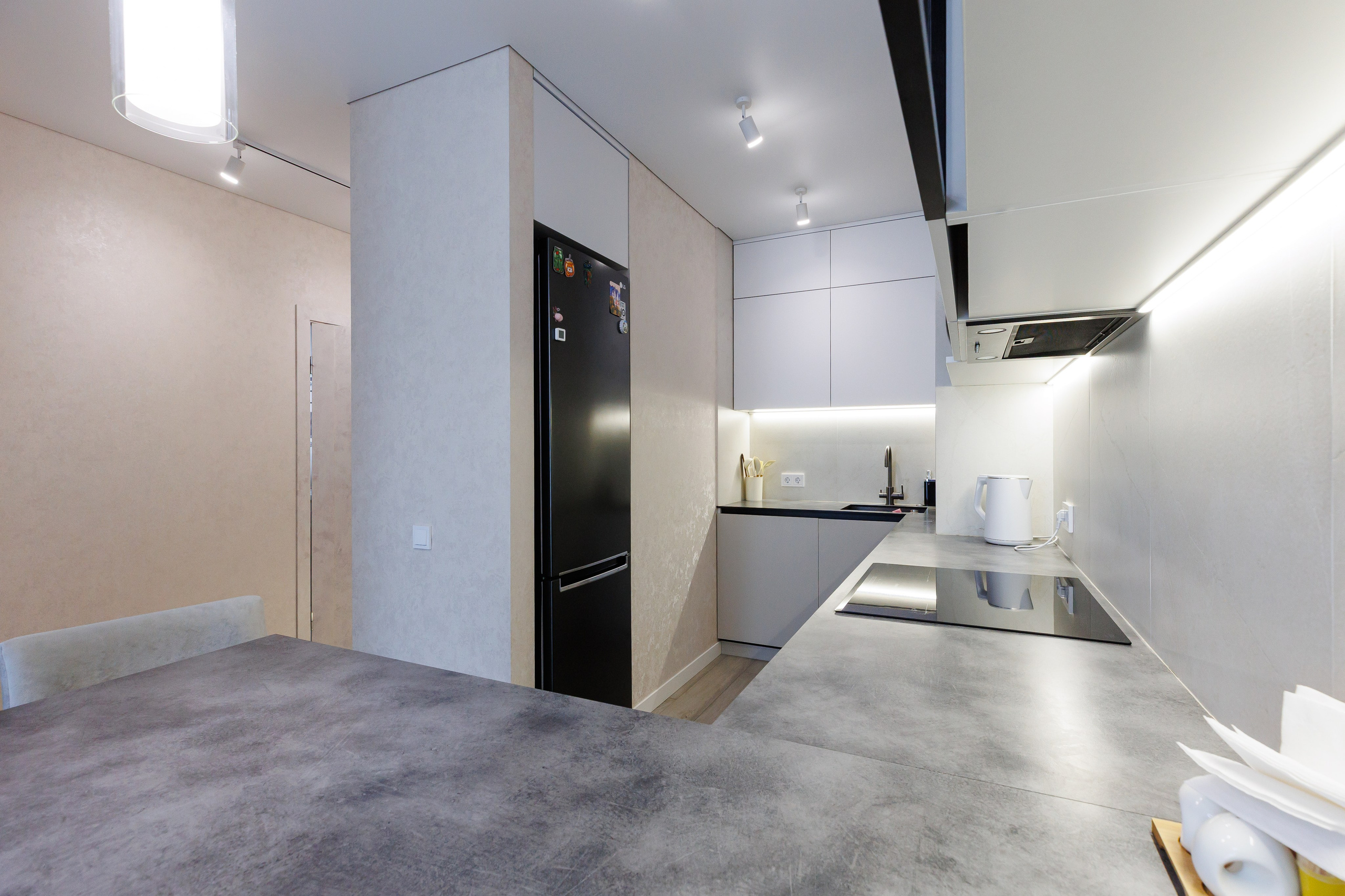 Квартира на проспекте Мира. Репортажный фотограф Минск ❘ Костецкий Илья ❘ Беларусь