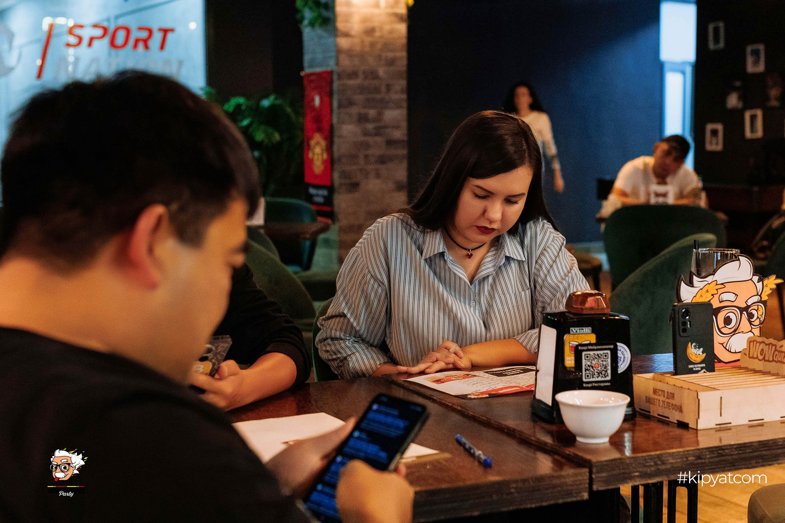 Эйнштейн Party