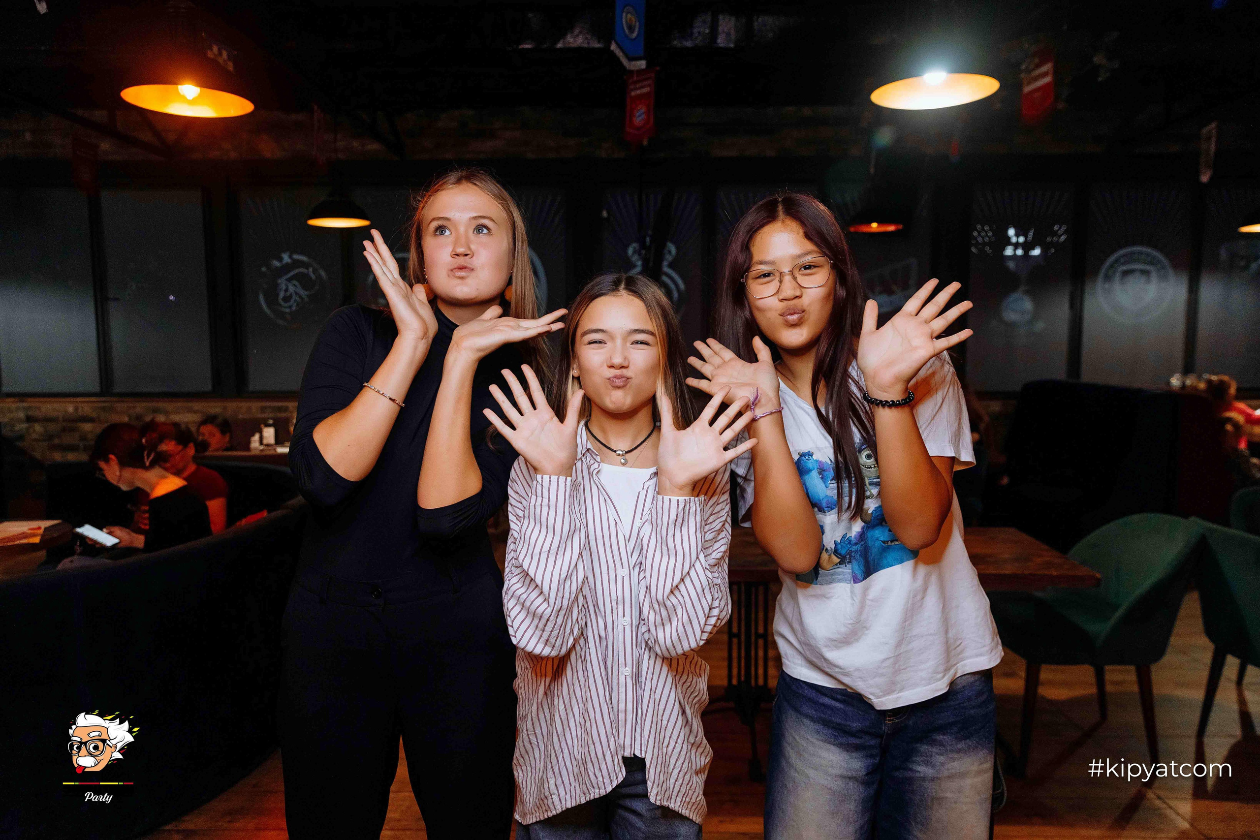 Эйнштейн Party