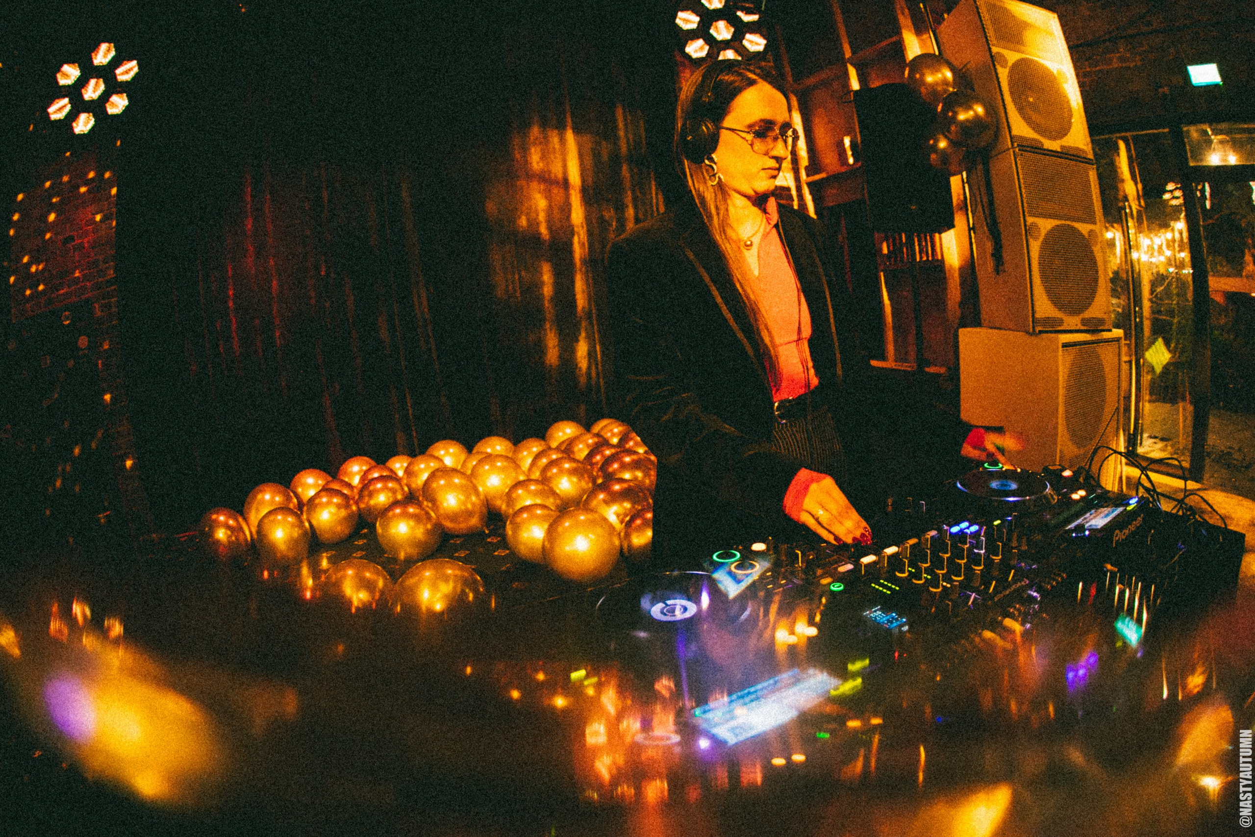 День рождения клуба Мунк. Moscow based reportage and concert photographer Anastasia Autumn