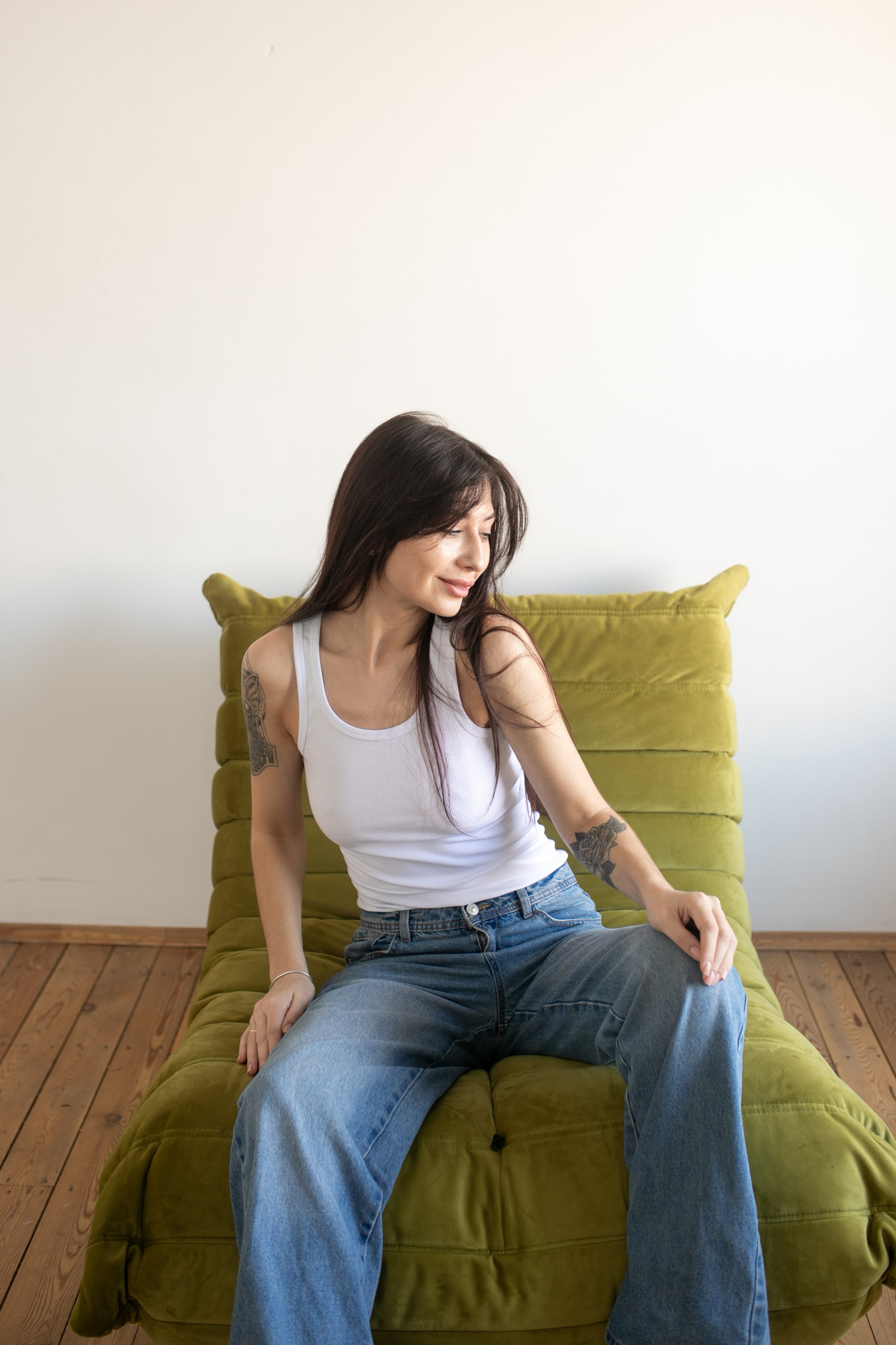 Лена. Естественный свет. Циклорама. Нюд. Фотограф в Новосибирске Ася Зверева