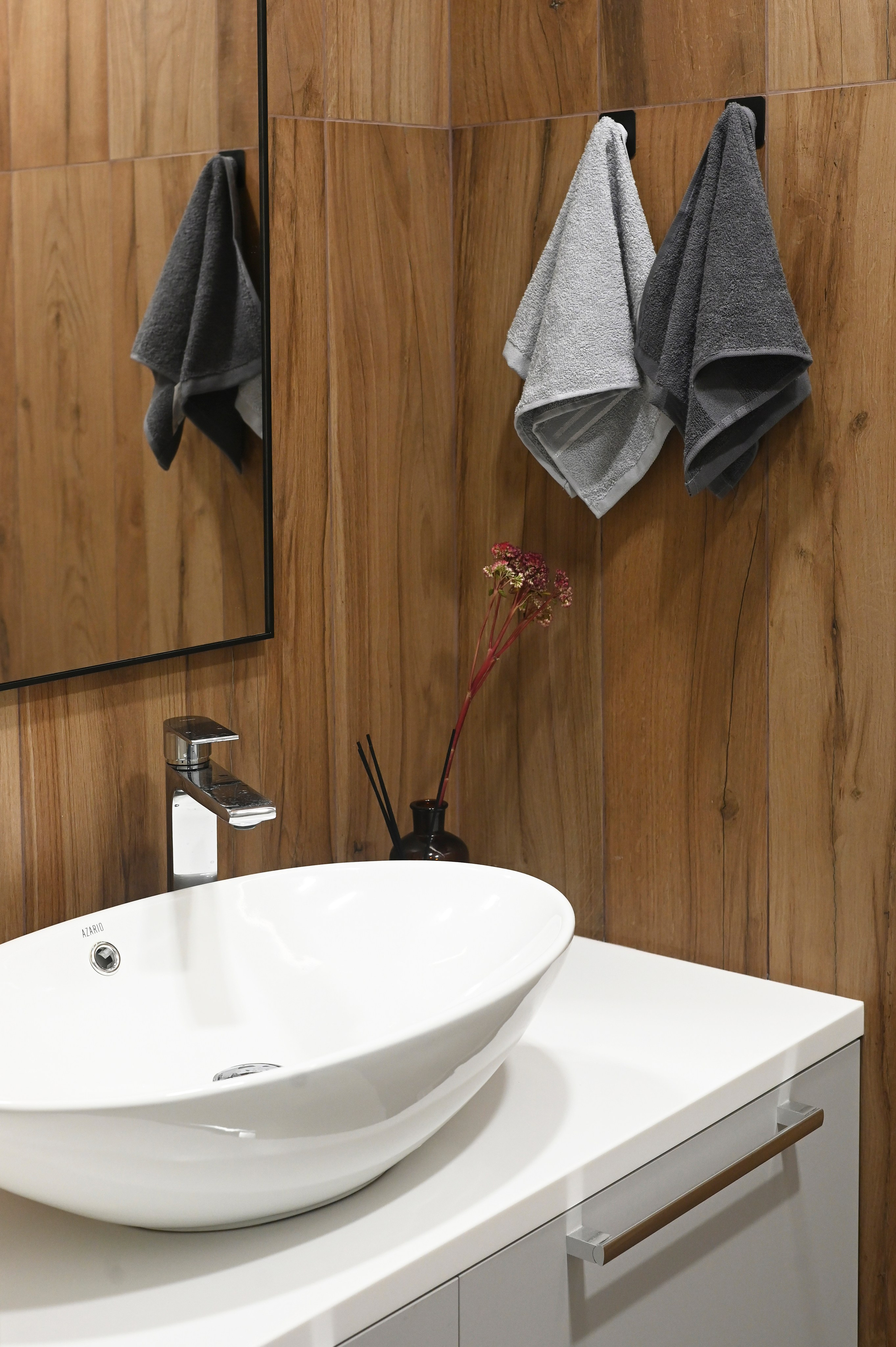 Башня Исеть дизайнер Вероника Миллер. Мебель на заказ