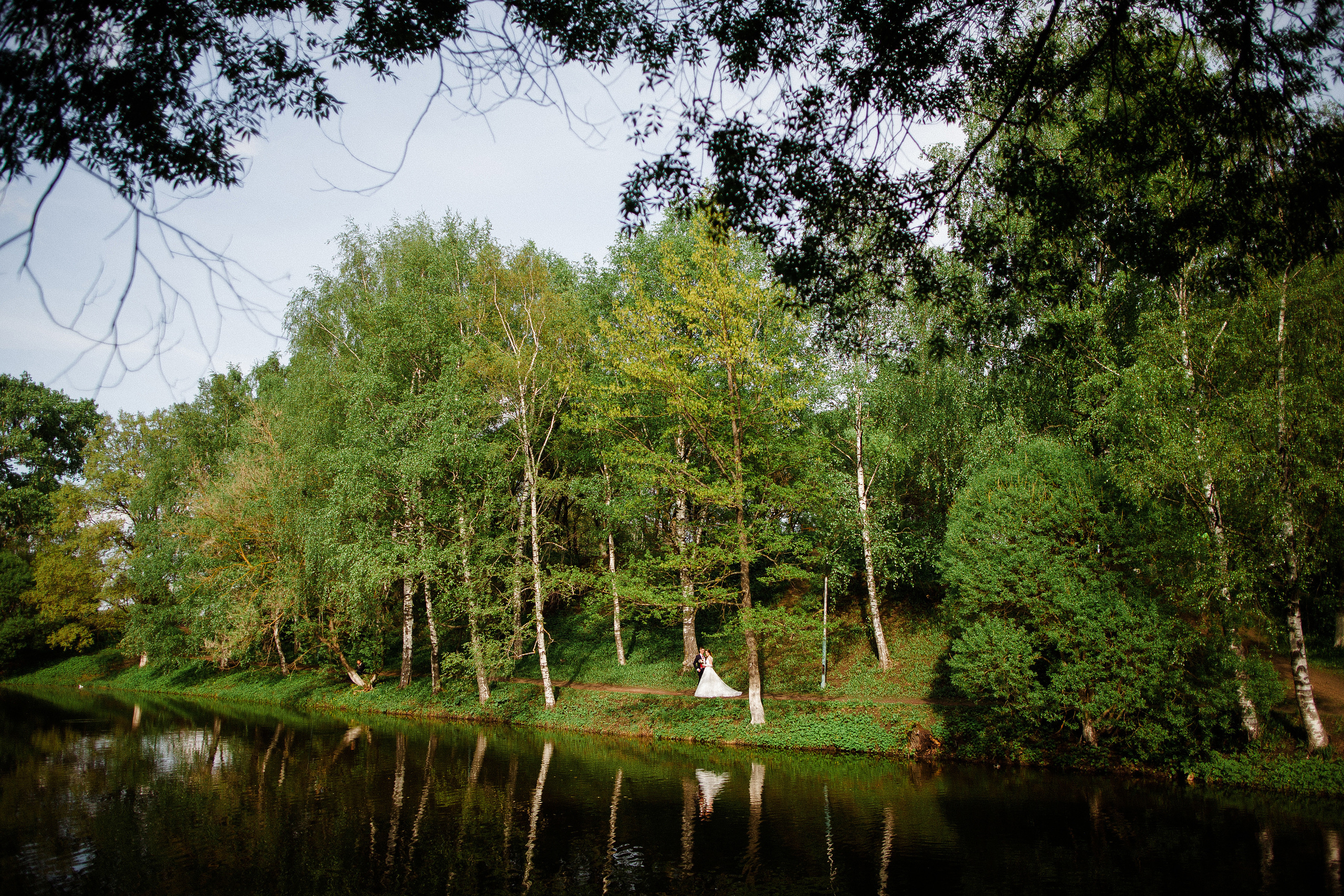 Волнующее венчание невесты и жениха в храме. Олег Сверчков | Свадебный фотограф Вологда