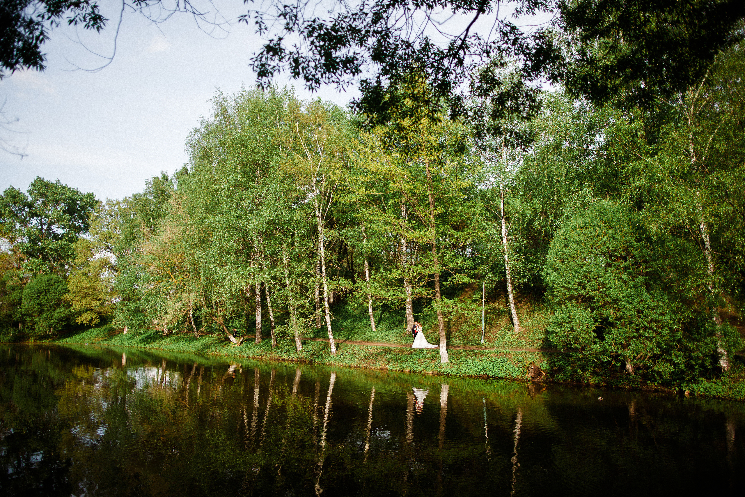 Волнующее венчание невесты и жениха в храме. Олег Сверчков | Свадебный фотограф Вологда