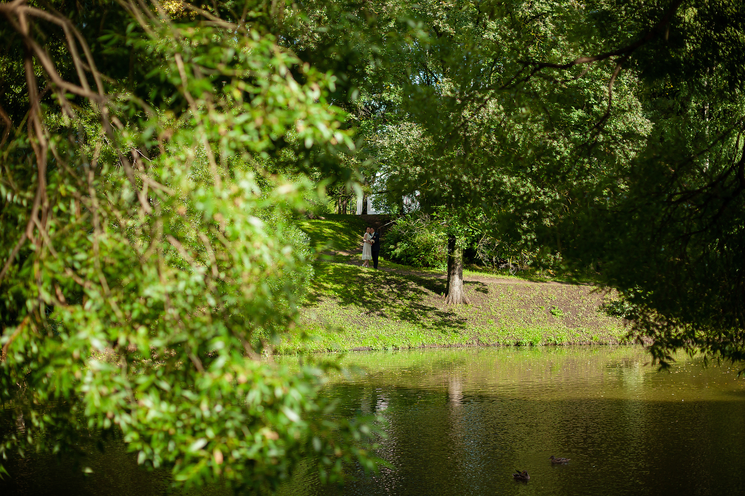 Совместные фотографии жены и мужа с ребенком. Олег Сверчков | Свадебный фотограф Вологда