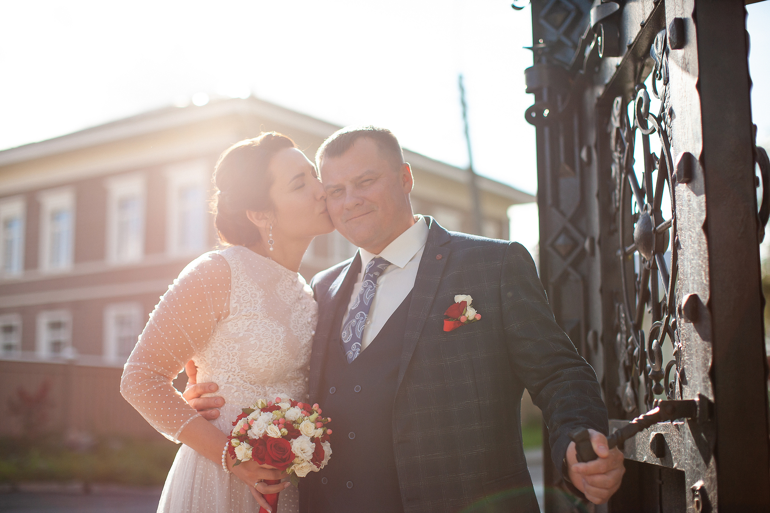 Совместные фотографии жены и мужа с ребенком. Олег Сверчков | Свадебный фотограф Вологда