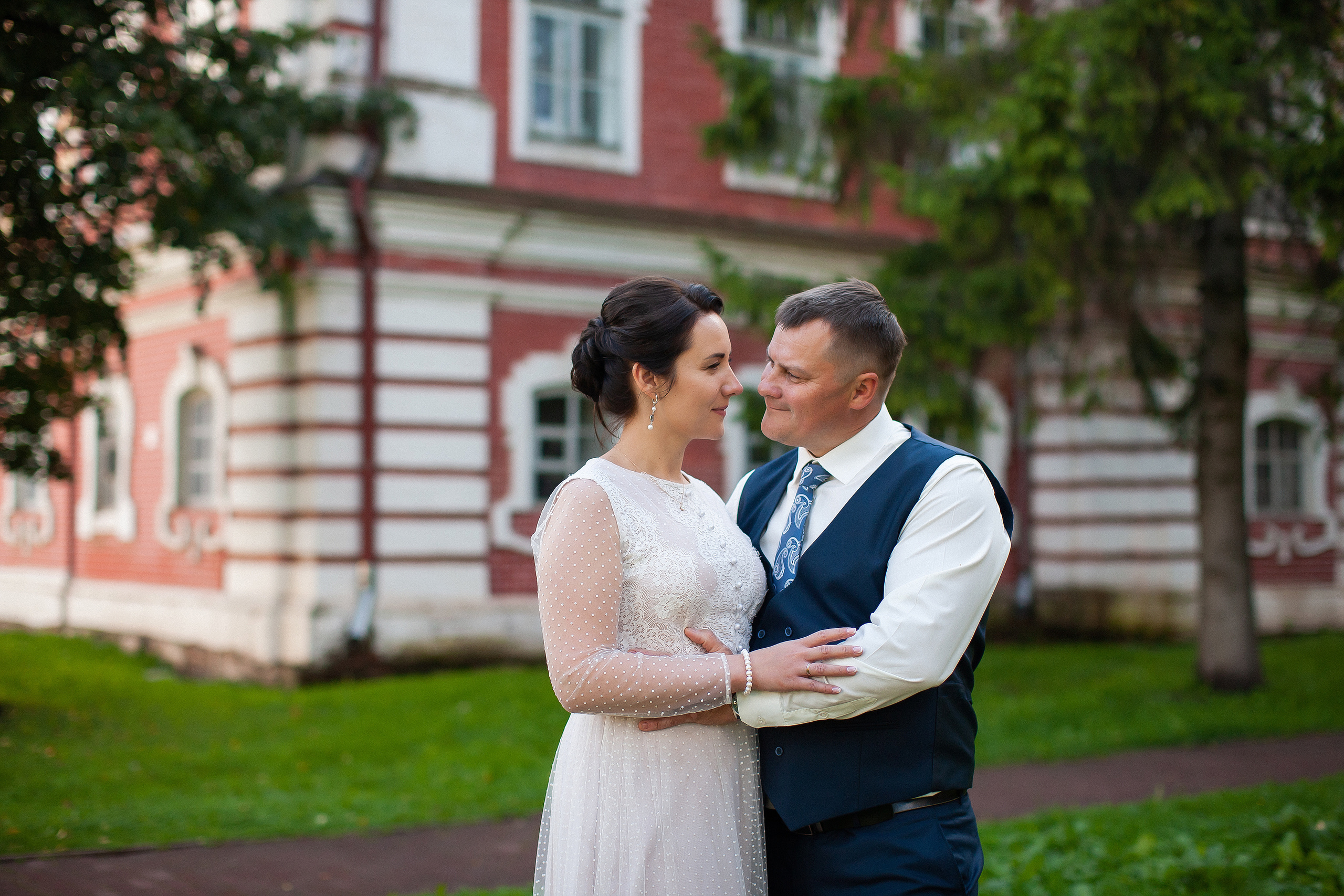 Совместные фотографии жены и мужа с ребенком. Олег Сверчков | Свадебный фотограф Вологда