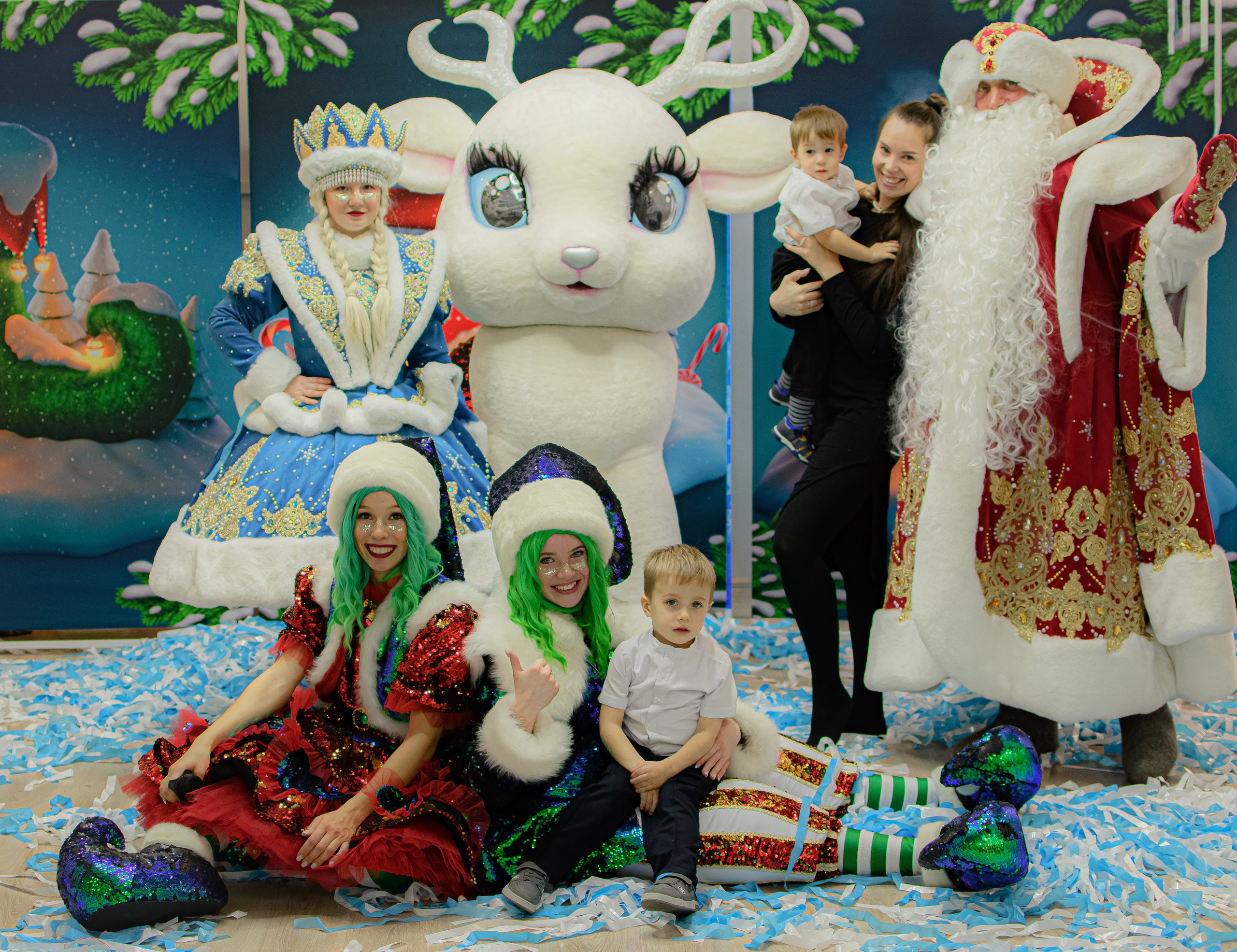 HAPPY NEW YEAR. Photokarish