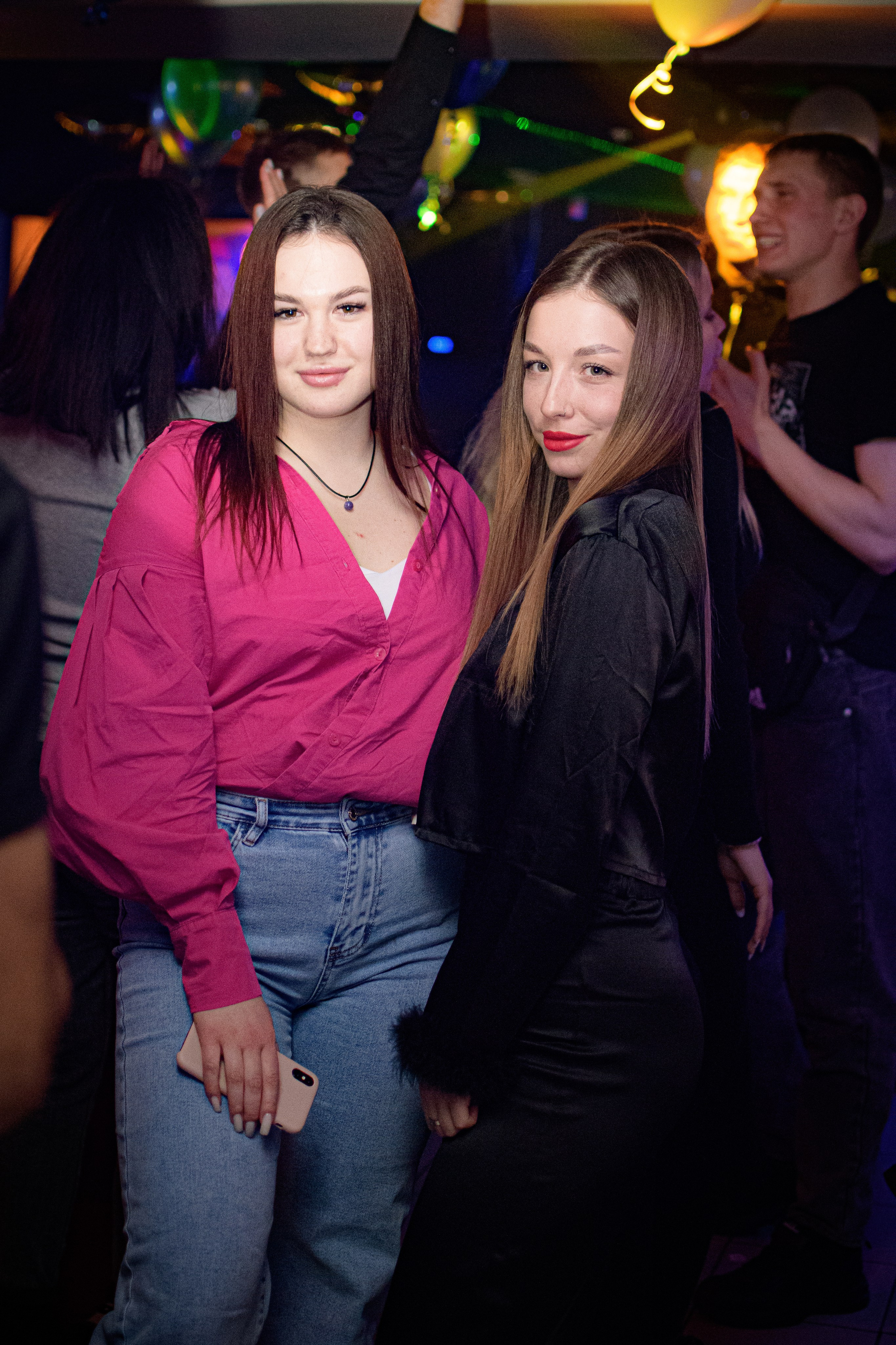 HOLLYWOOD / 6 YEARS. Photokarish