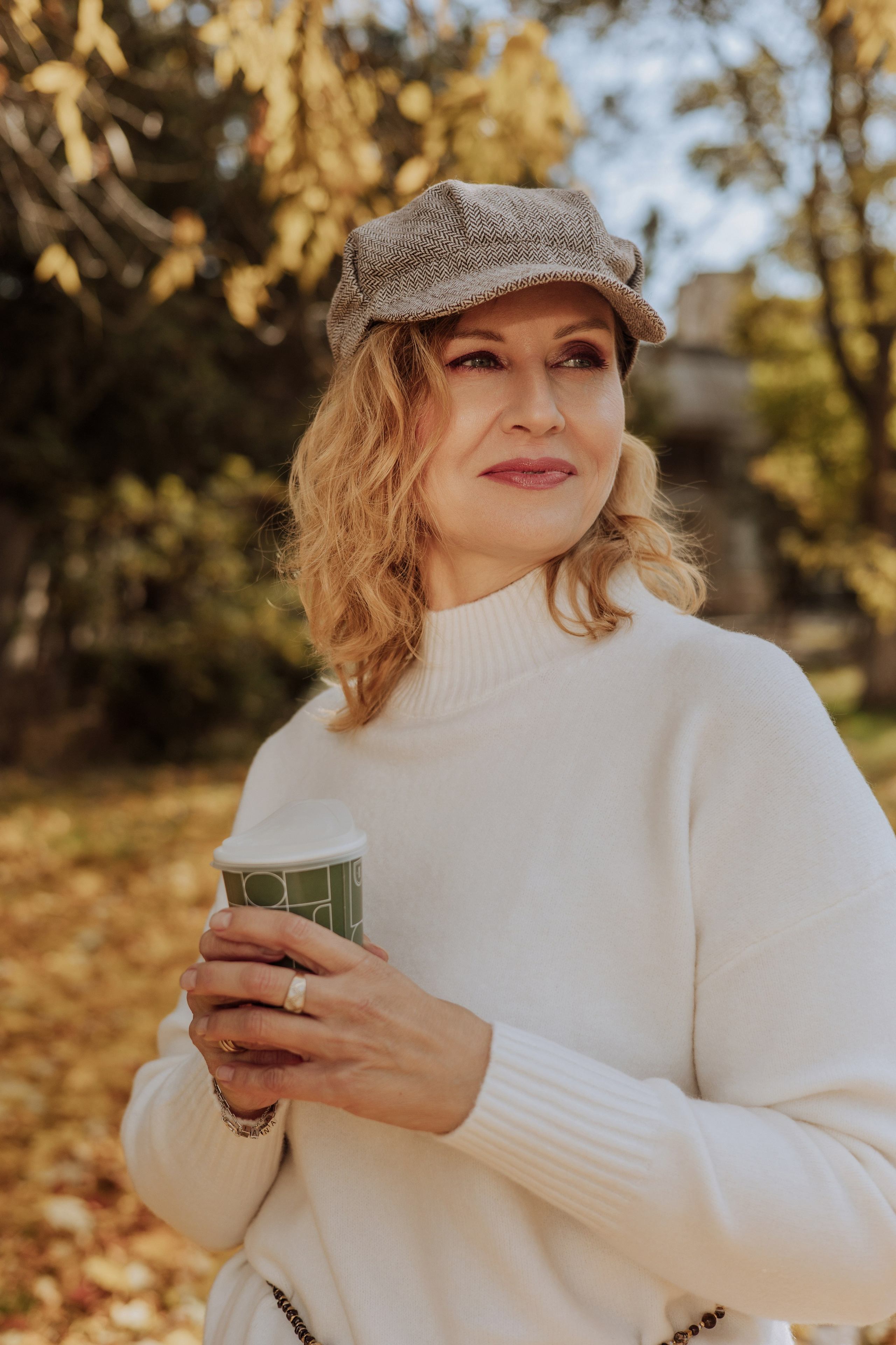 Lana. Фотограф в Крыму. Персональные фотосессии. Контент-съёмки