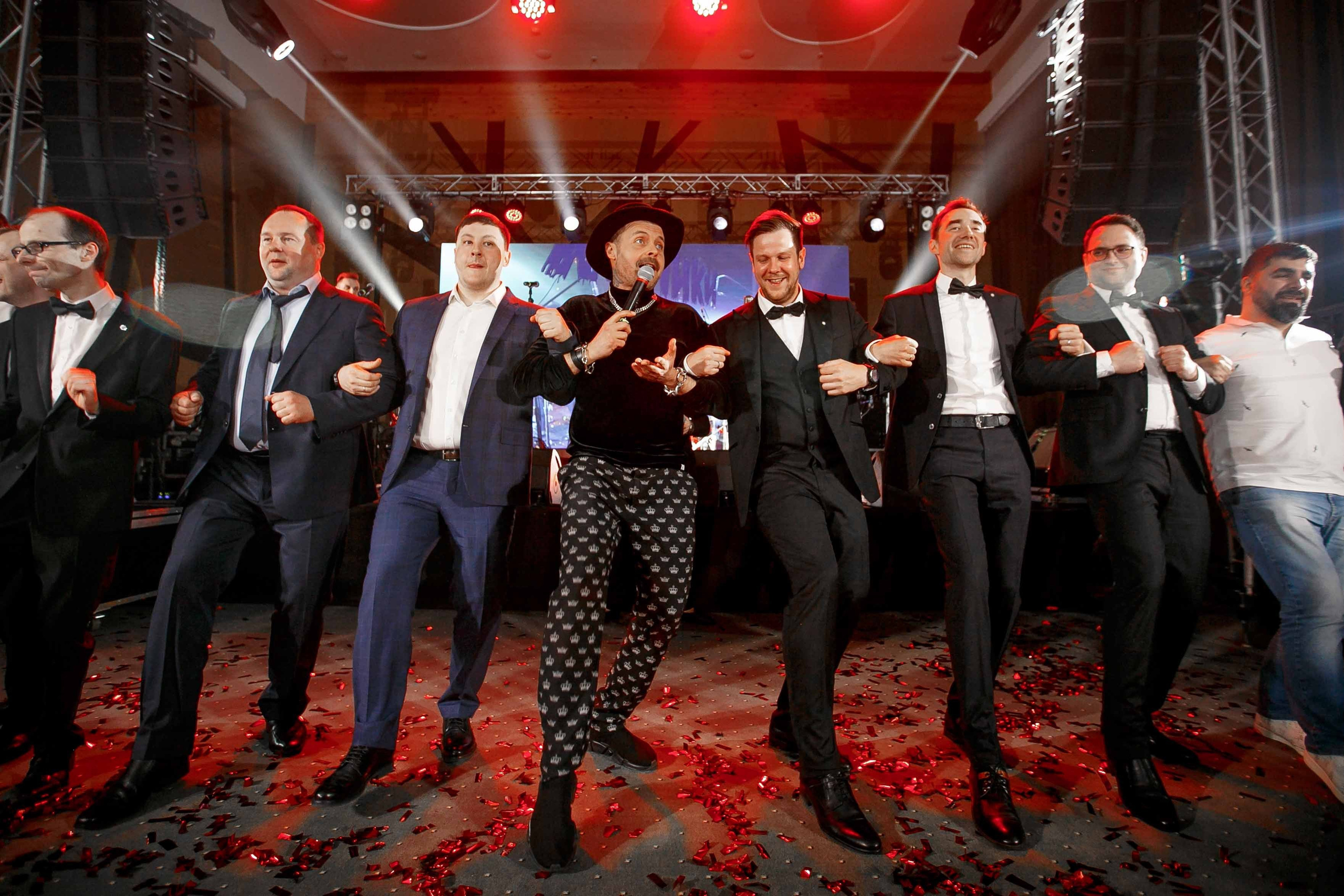 Банкет в «Азимуте». Ваш репортажный фотограф Артемий Антонов