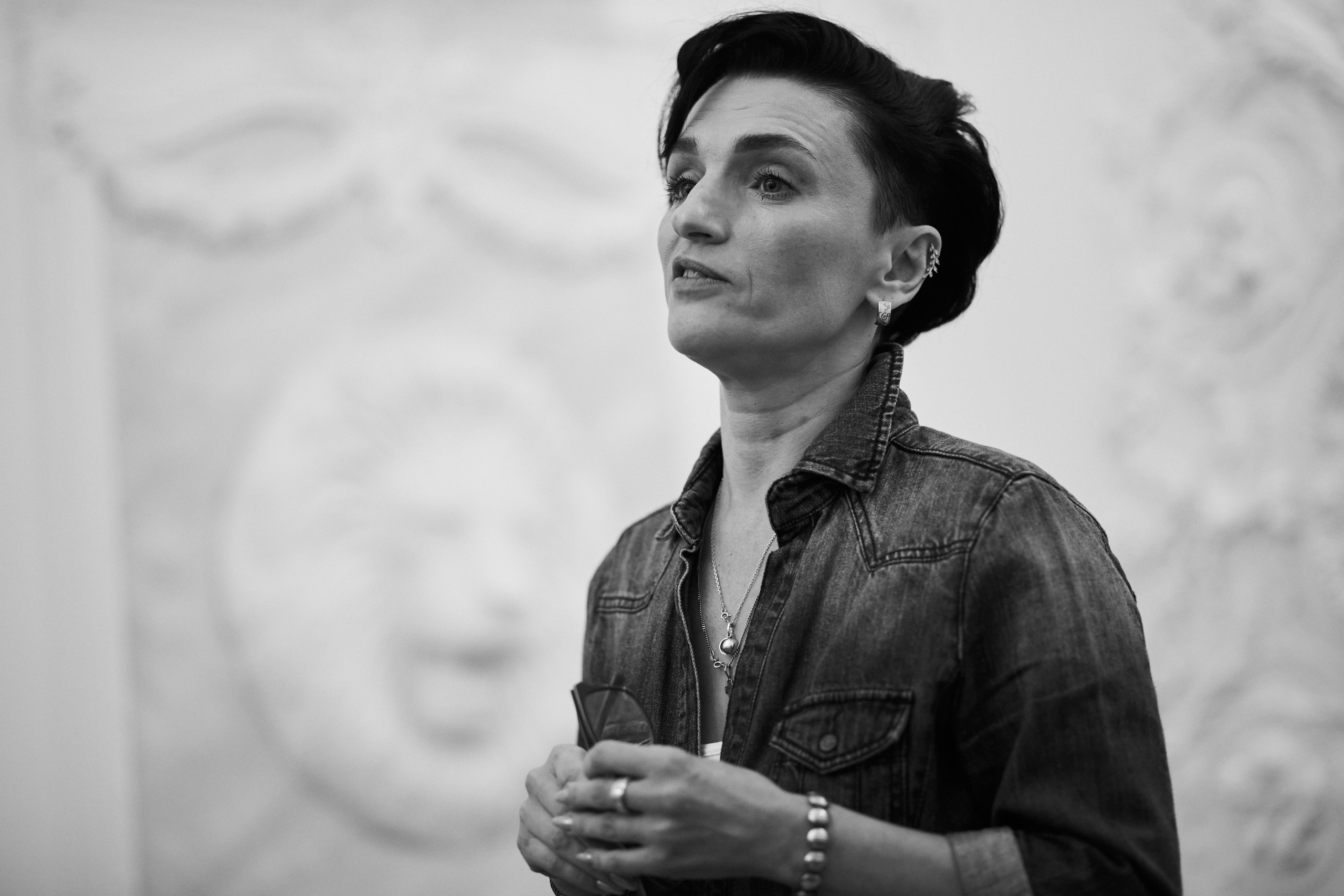 Лекция в салоне «Аврора». Фотограф Юлия Маринина