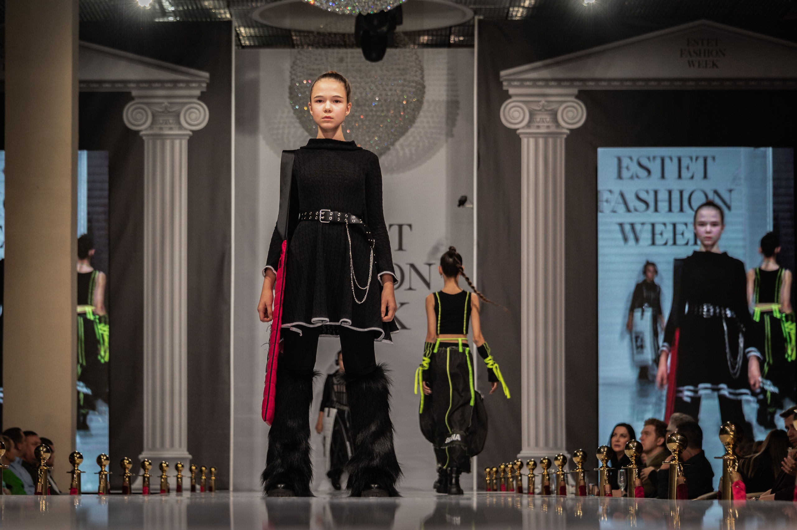 Estet Fashion Week-2023. Фотограф Роман Адлер