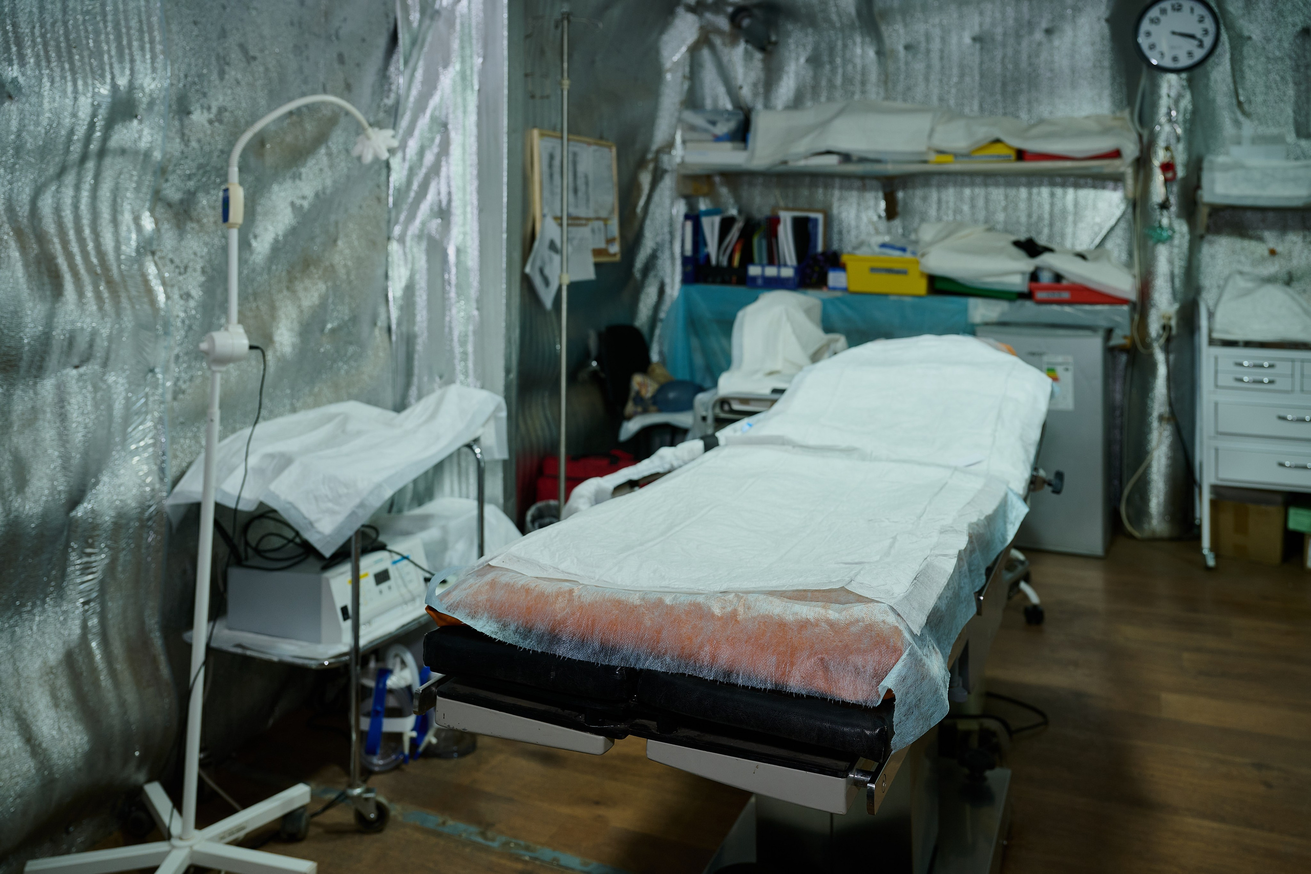 Будни съёмок фотопроекта Территории. Фотограф Роман Адлер