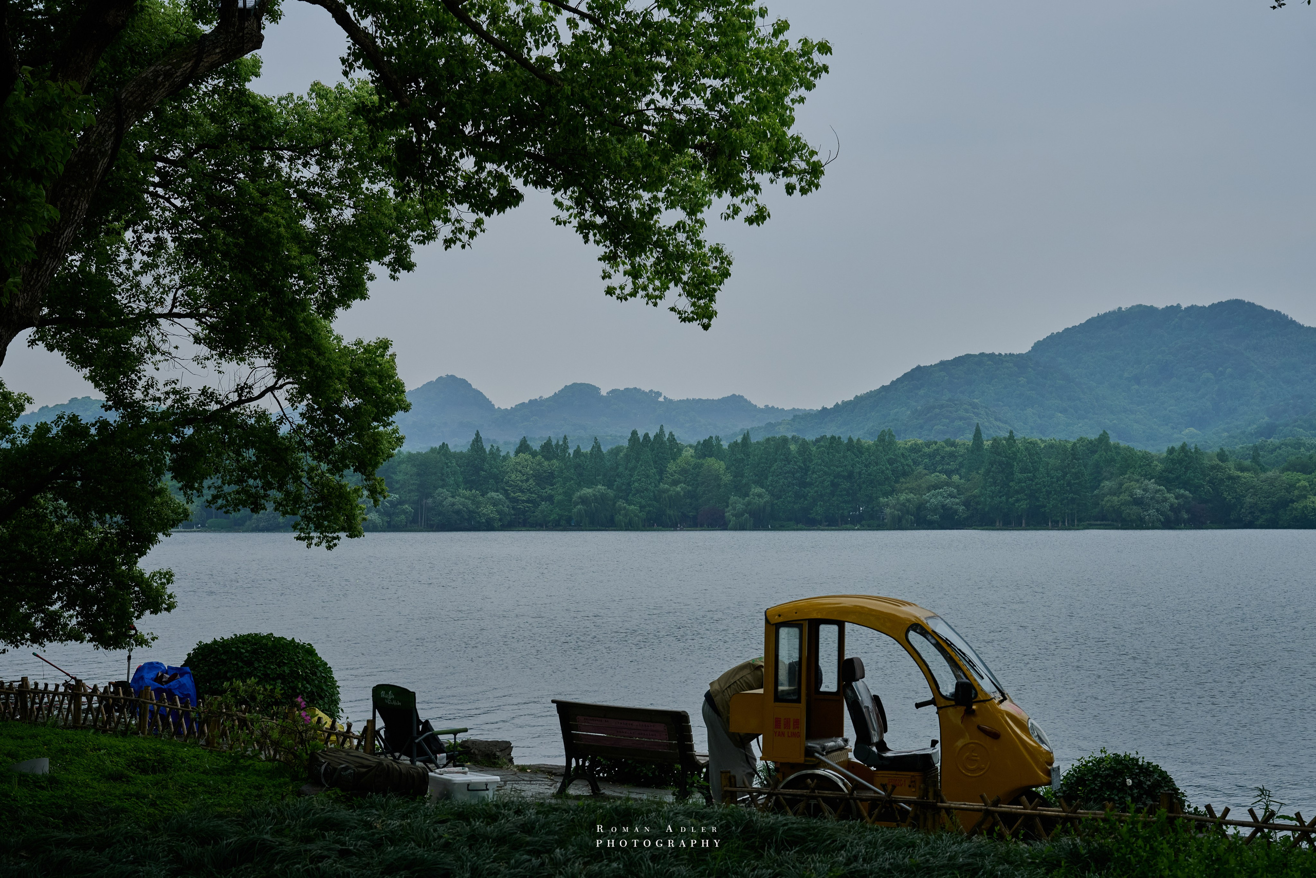 Озеро Сиху в Ханчжоу. Фотограф Роман Адлер