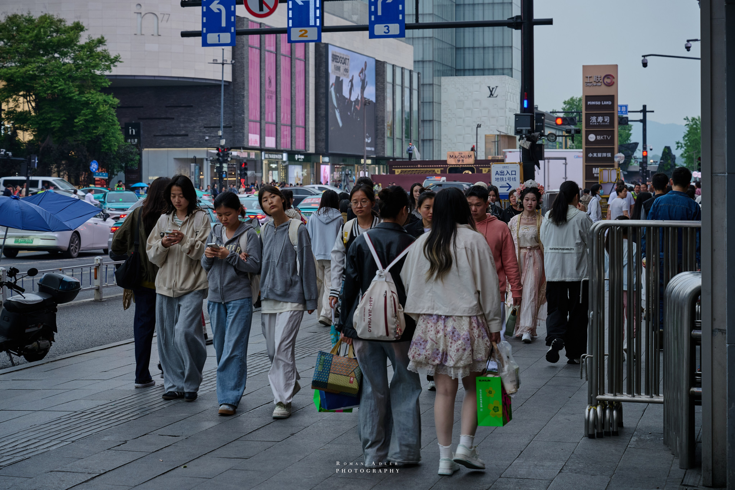 Ханчжоу. Дыхание города. Photographer Roman Adler
