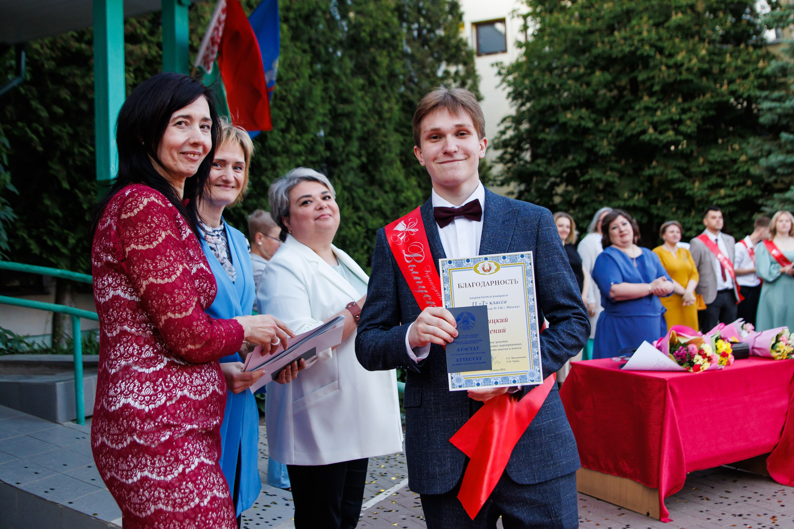 Выпускной 2023. Репортажный фотограф Минск ❘ Костецкий Илья ❘ Беларусь