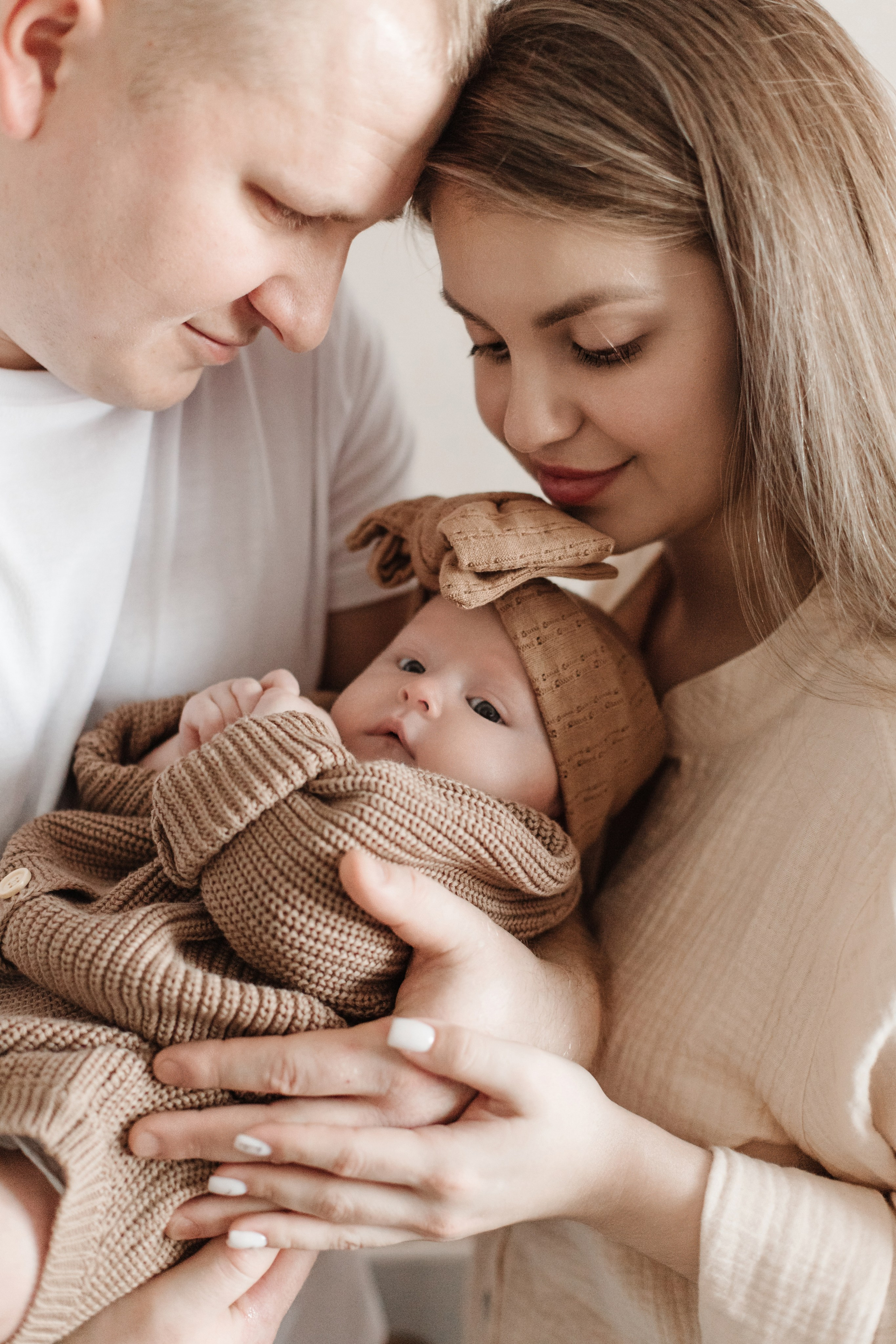 Юлия, Виталий и Ульяна. Свадебный и семейный фотограф Александра Кос